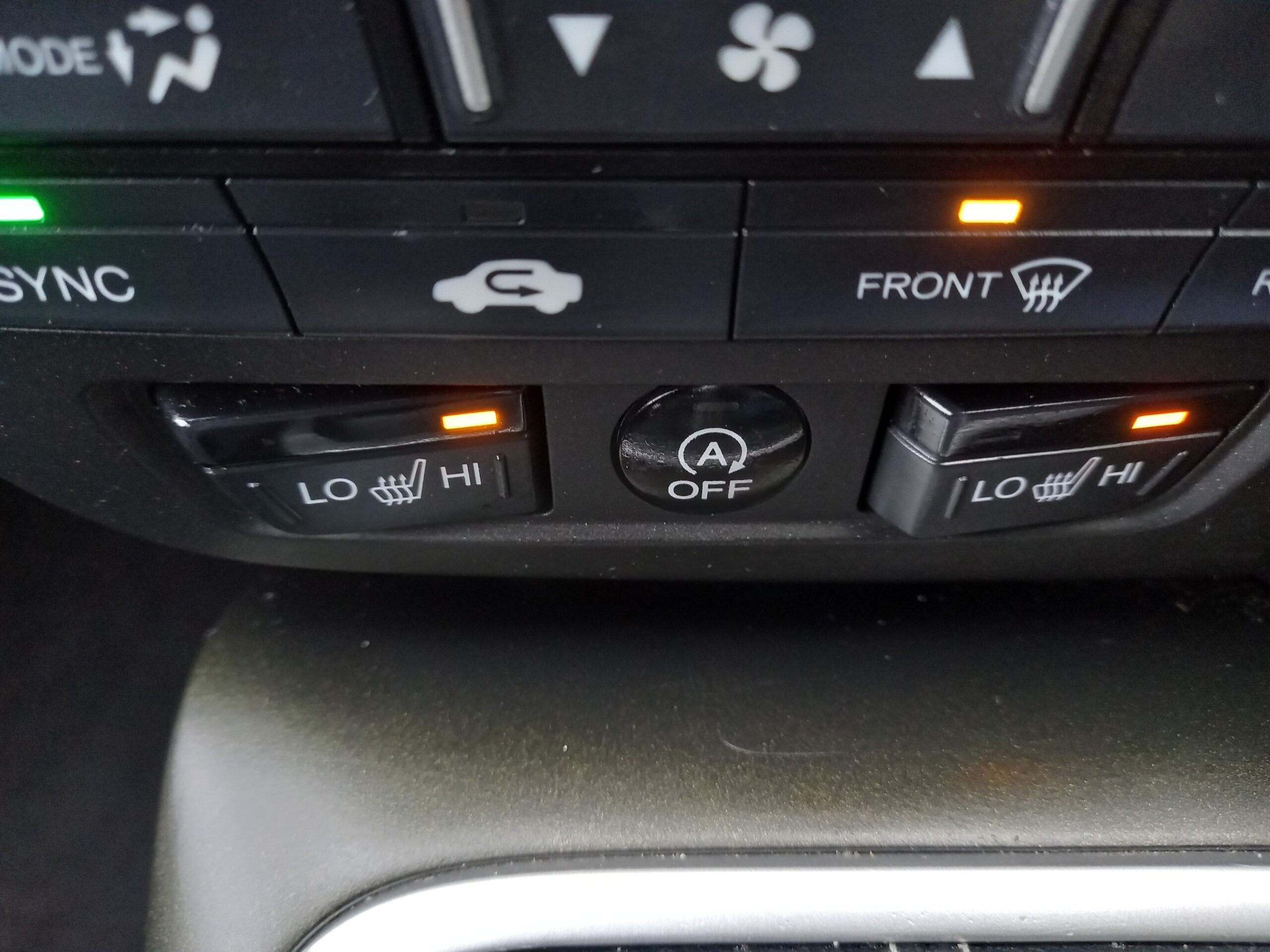 HONDA CIVIC 1.6 i-DTEC SR 5dr 2015 99,000 Miles Full Service History £20 Road Tax 3 Months Warranty - Image 38