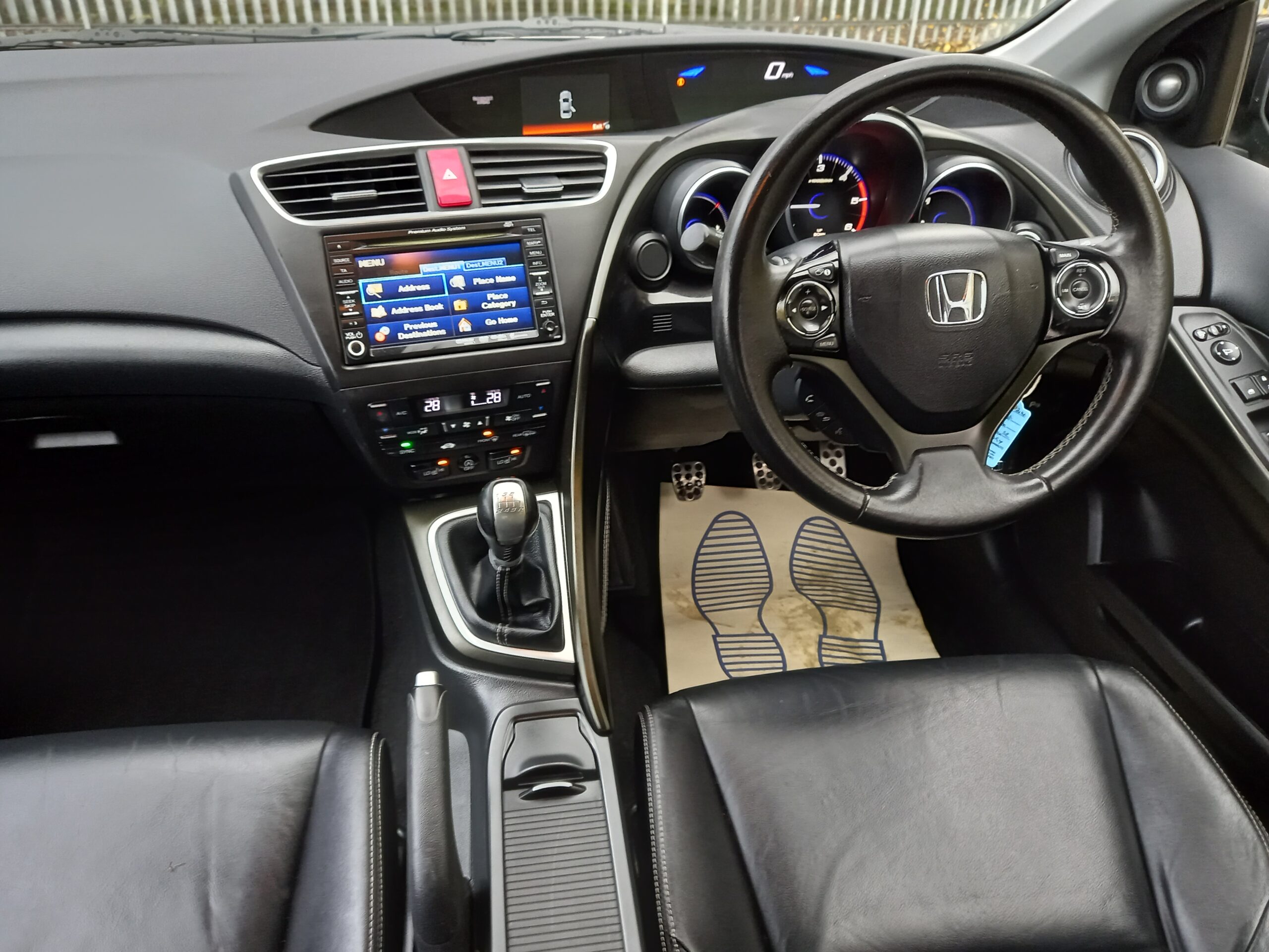 HONDA CIVIC 1.6 i-DTEC SR 5dr 2015 99,000 Miles Full Service History £20 Road Tax 3 Months Warranty - Image 16