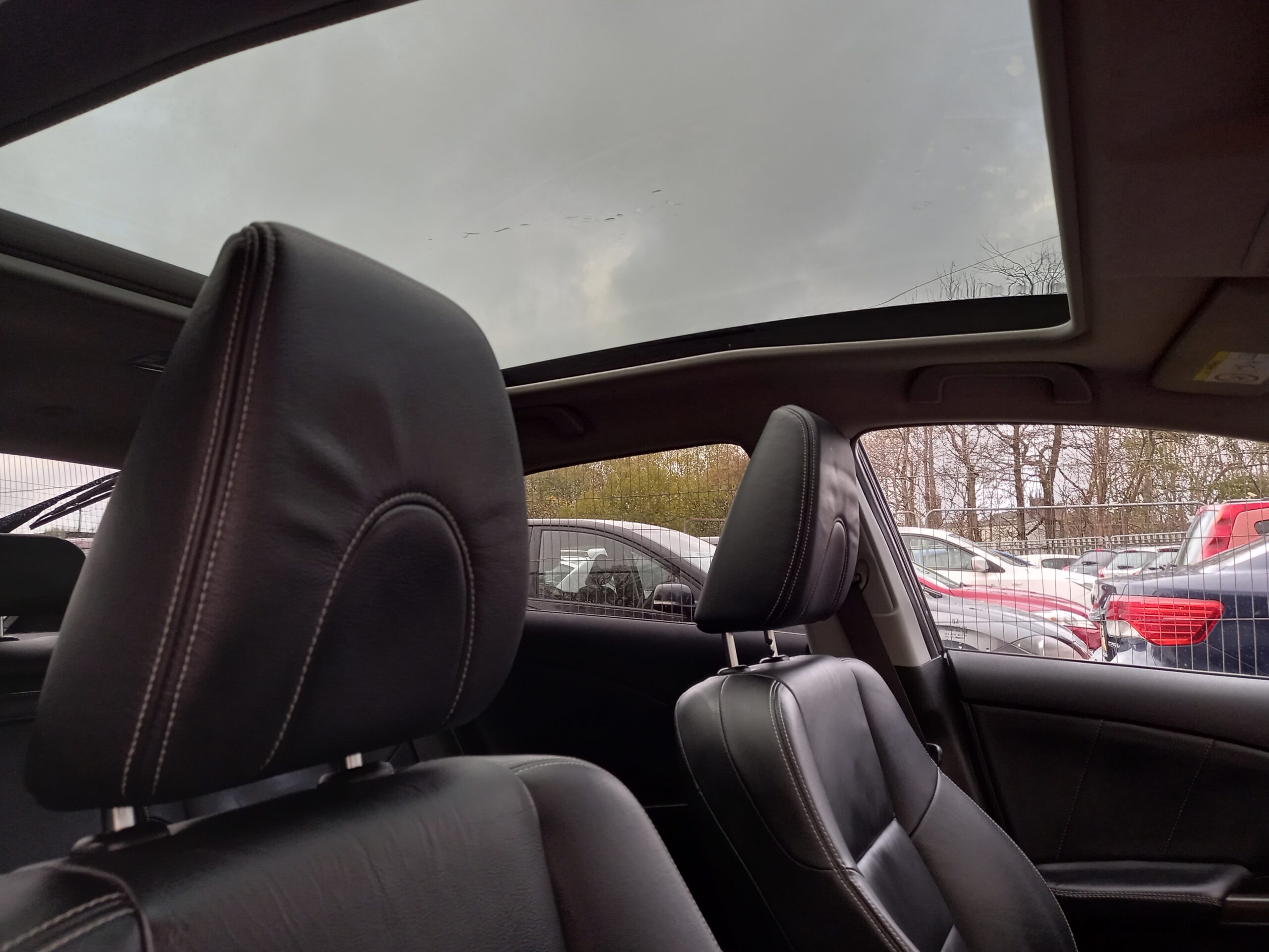 HONDA CIVIC 1.6 i-DTEC SR 5dr 2015 99,000 Miles Full Service History £20 Road Tax 3 Months Warranty - Image 37