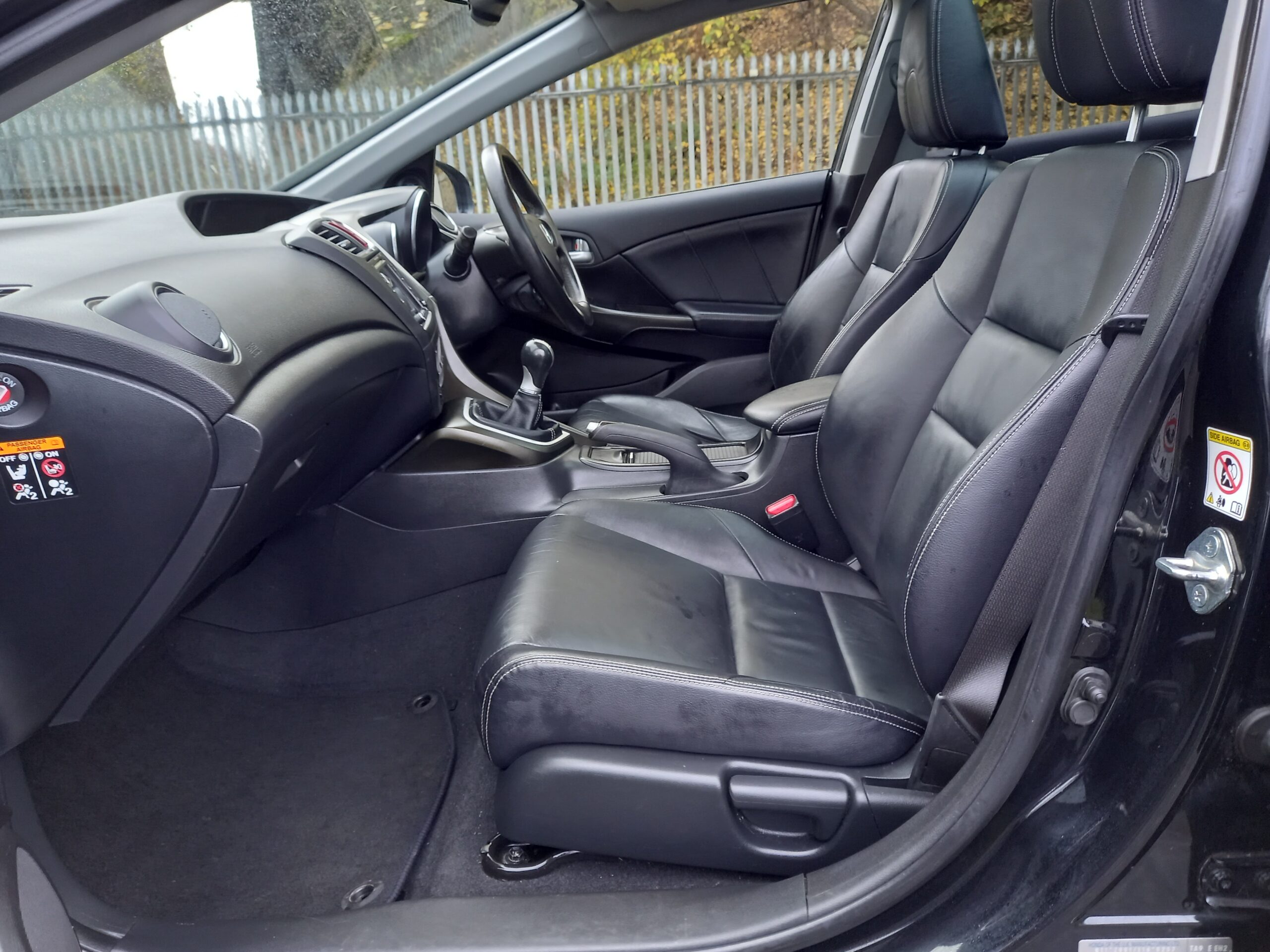 HONDA CIVIC 1.6 i-DTEC SR 5dr 2015 99,000 Miles Full Service History £20 Road Tax 3 Months Warranty - Image 23