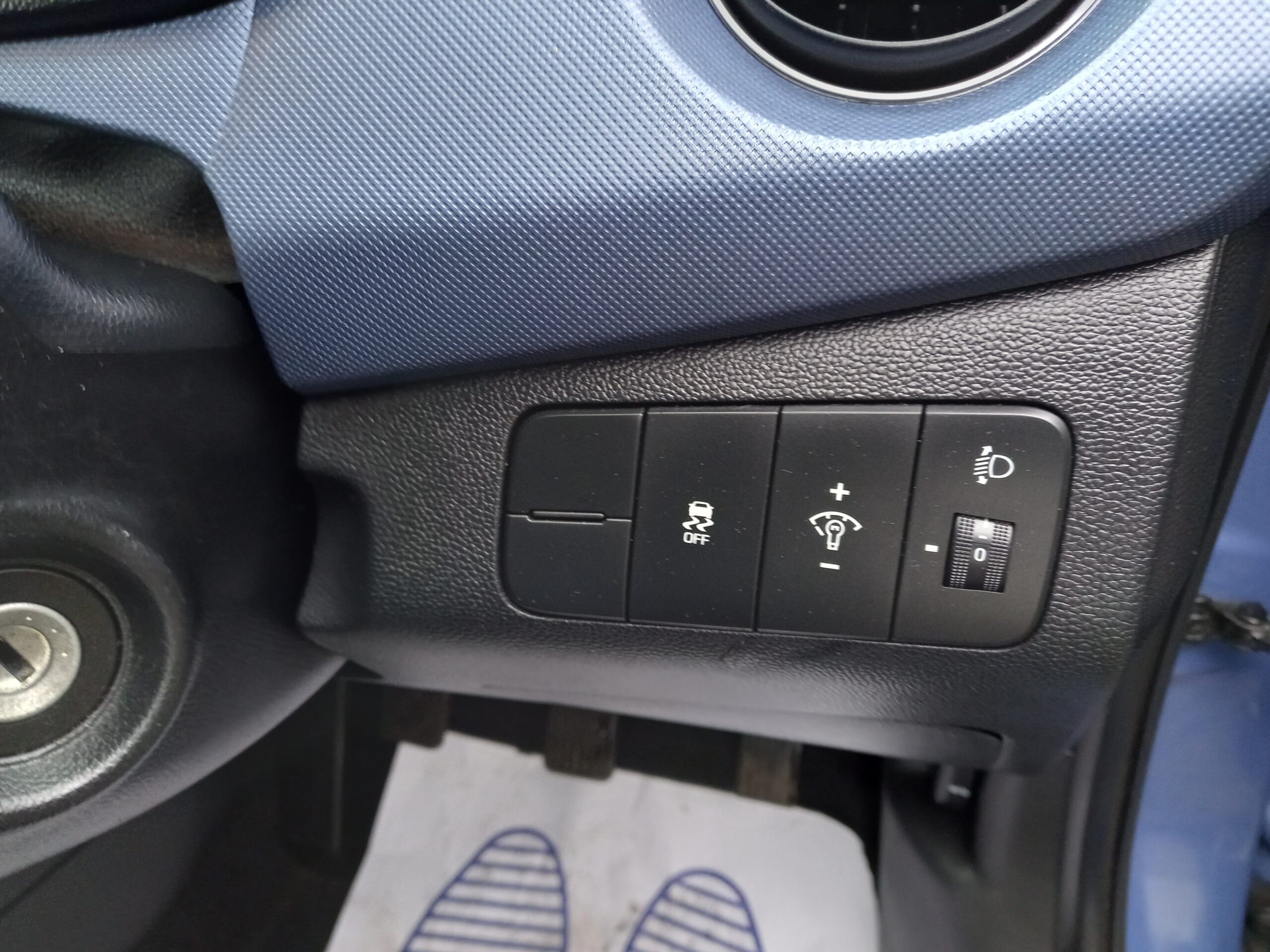 HYUNDAI I10 1.0 Premium 5dr 2016 36,000 Miles Service History £20 tax 3 Months Warranty - Image 33