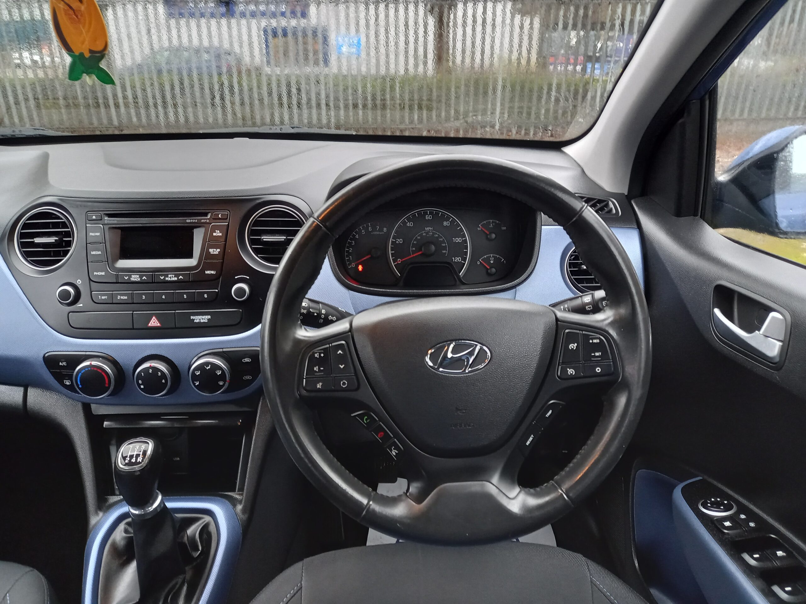 HYUNDAI I10 1.0 Premium 5dr 2016 36,000 Miles Service History £20 tax 3 Months Warranty - Image 19