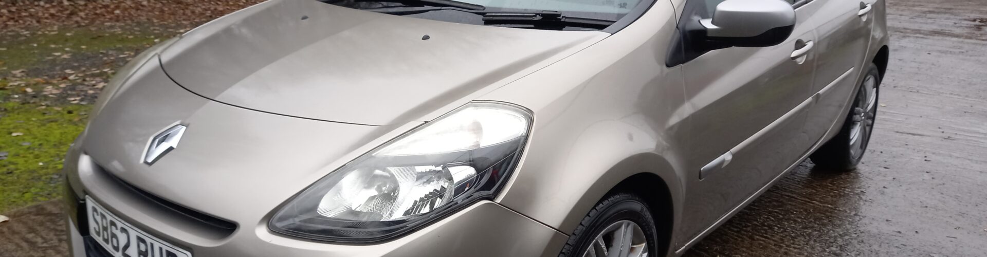 RENAULT CLIO 1.2 16V Dynamique TomTom 5dr 2012 82,000 Miles Service History 3 Months Warranty