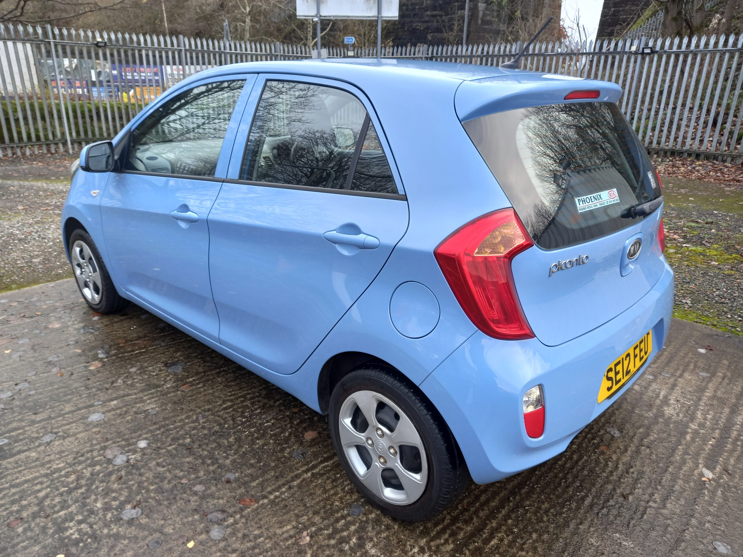 KIA PICANTO 1.0 1 Air 5dr 2012 62,000 Miles Full Service History £20 road tax 3 Months Warranty - Image 4
