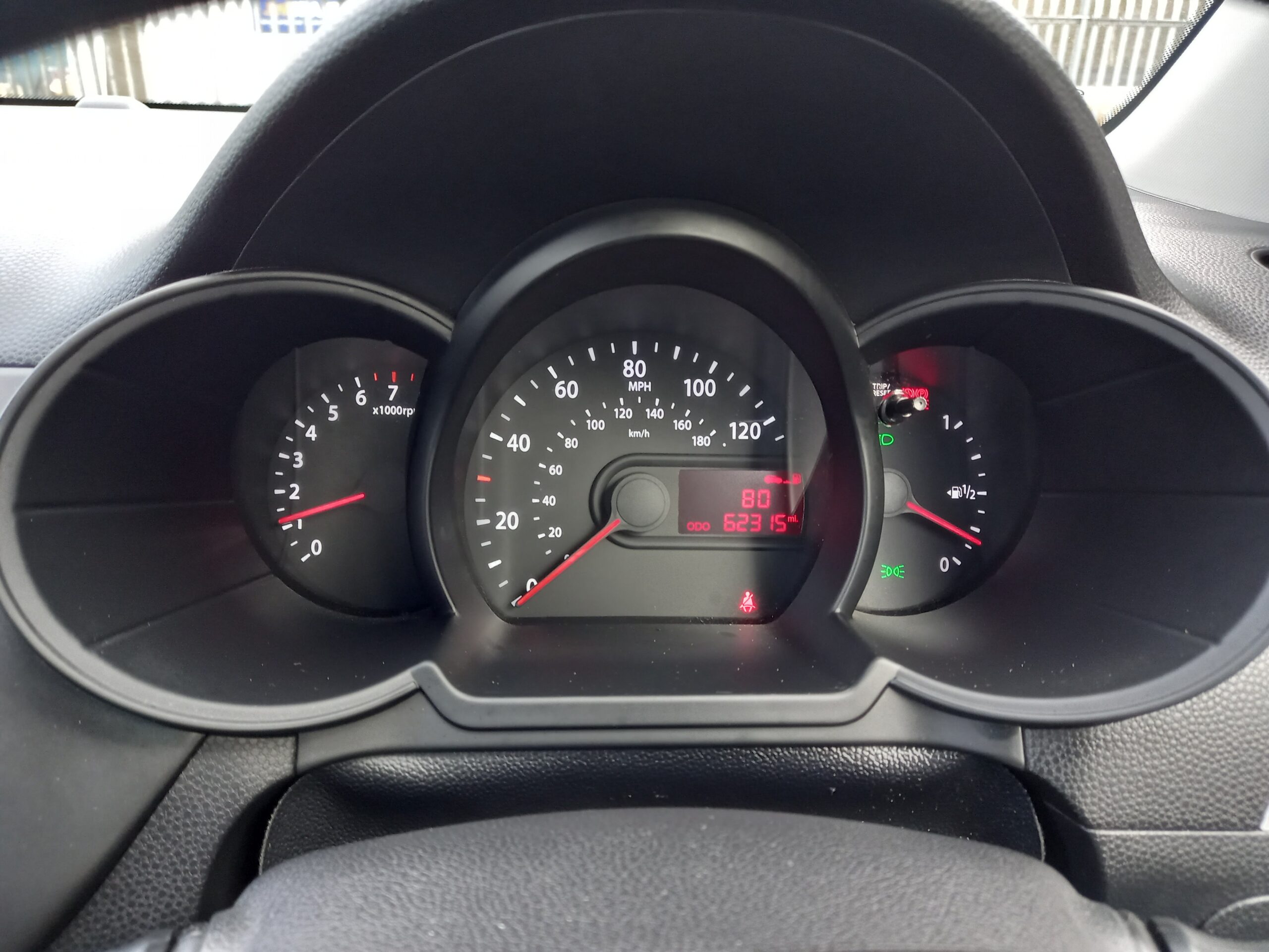 KIA PICANTO 1.0 1 Air 5dr 2012 62,000 Miles Full Service History £20 road tax 3 Months Warranty - Image 26