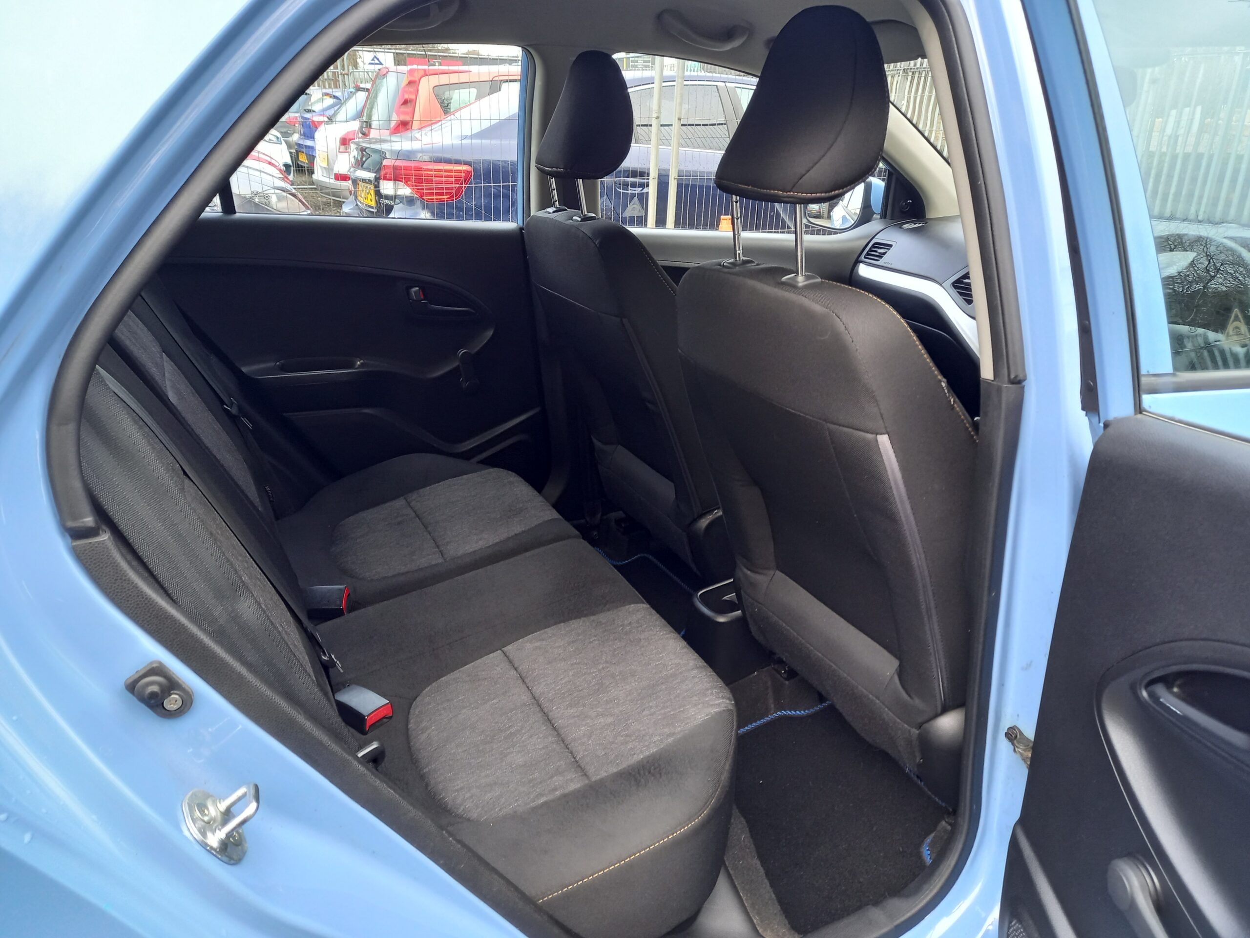 KIA PICANTO 1.0 1 Air 5dr 2012 62,000 Miles Full Service History £20 road tax 3 Months Warranty - Image 14