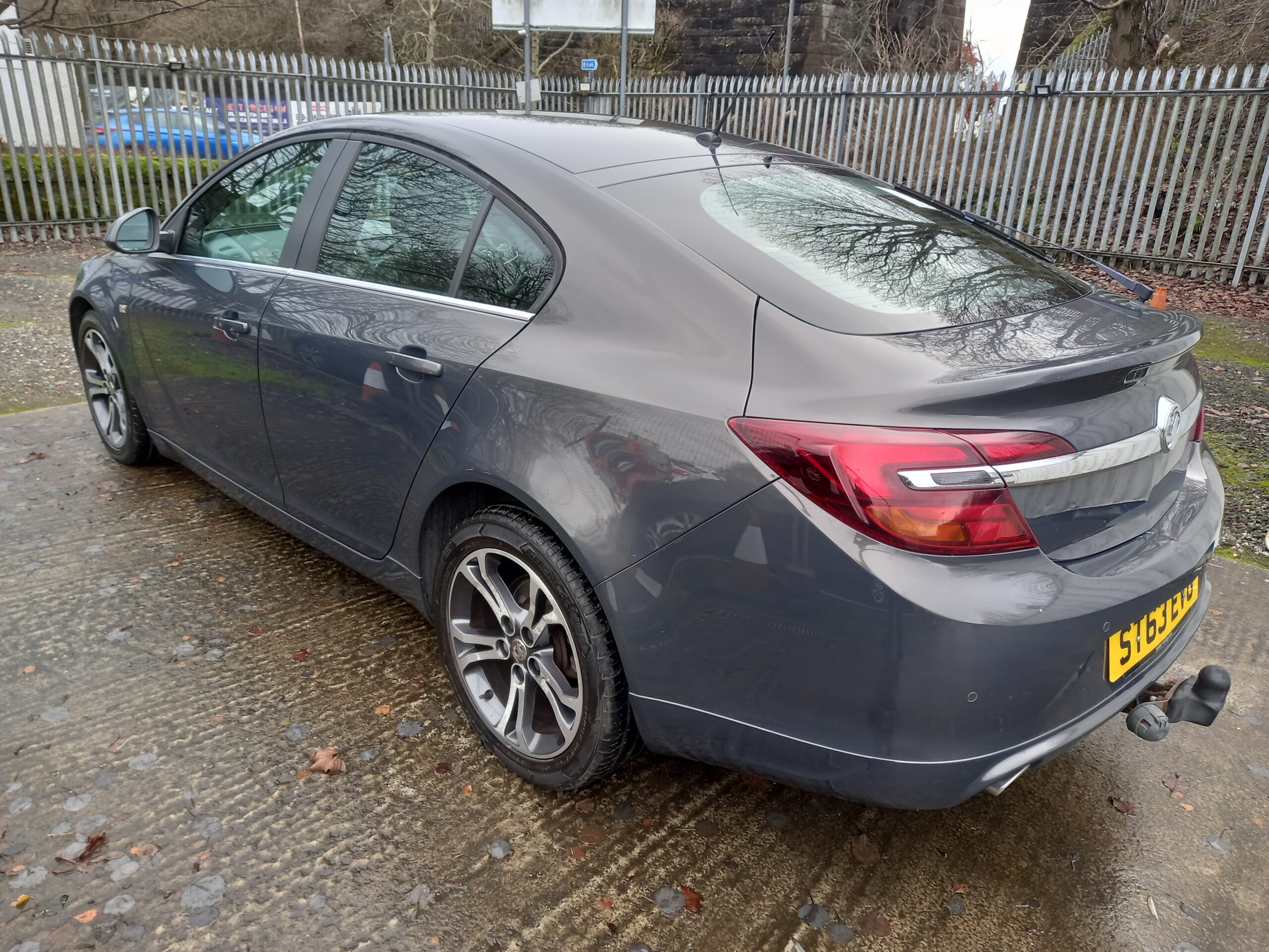 VAUXHALL INSIGNIA 2.0 CDTi ecoFLEX Limited Edition 5dr 2013 Full Service History £ road tax 3 Months Warranty - Image 4