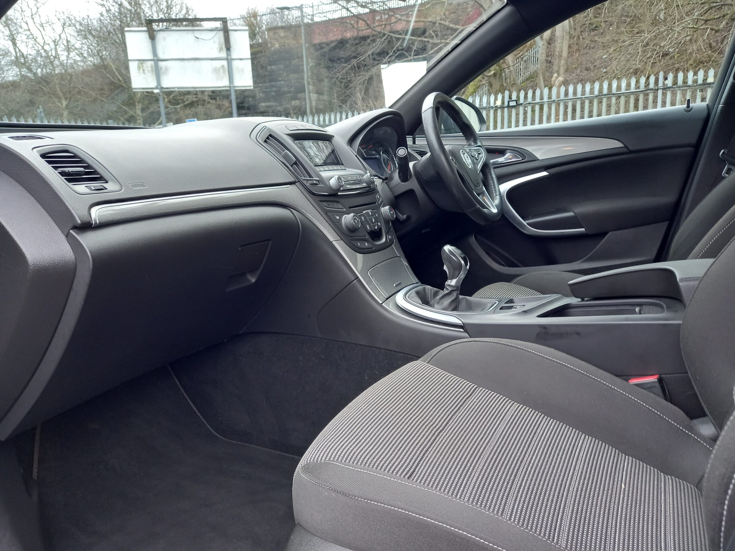 VAUXHALL INSIGNIA 2.0 CDTi ecoFLEX Limited Edition 5dr 2013 Full Service History £ road tax 3 Months Warranty - Image 20