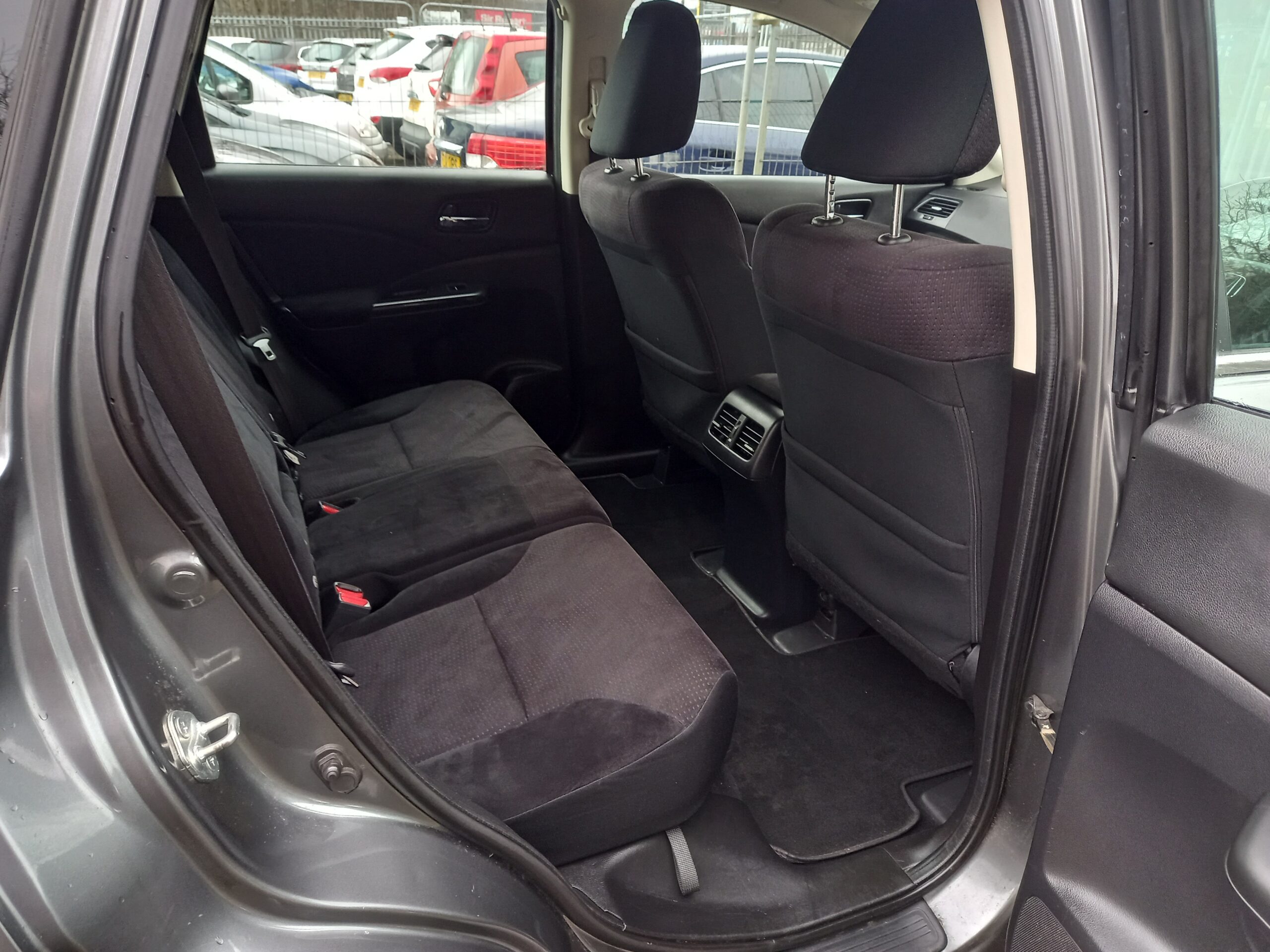 HONDA CR-V 2.2 i-DTEC SE 5dr 2013 Full Service History 4wd 3 Months Warranty - Image 18