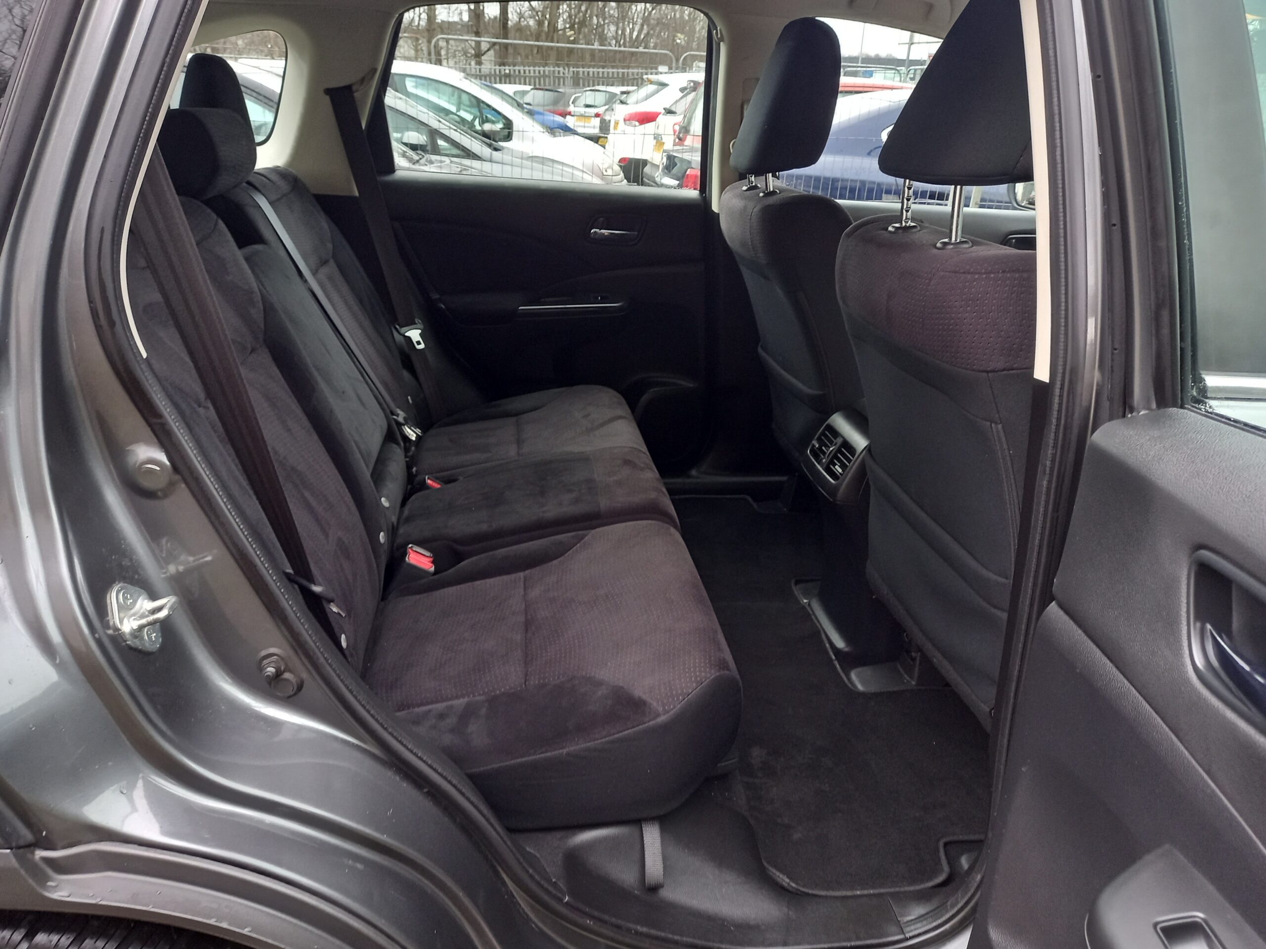 HONDA CR-V 2.2 i-DTEC SE 5dr 2013 Full Service History 4wd 3 Months Warranty - Image 19