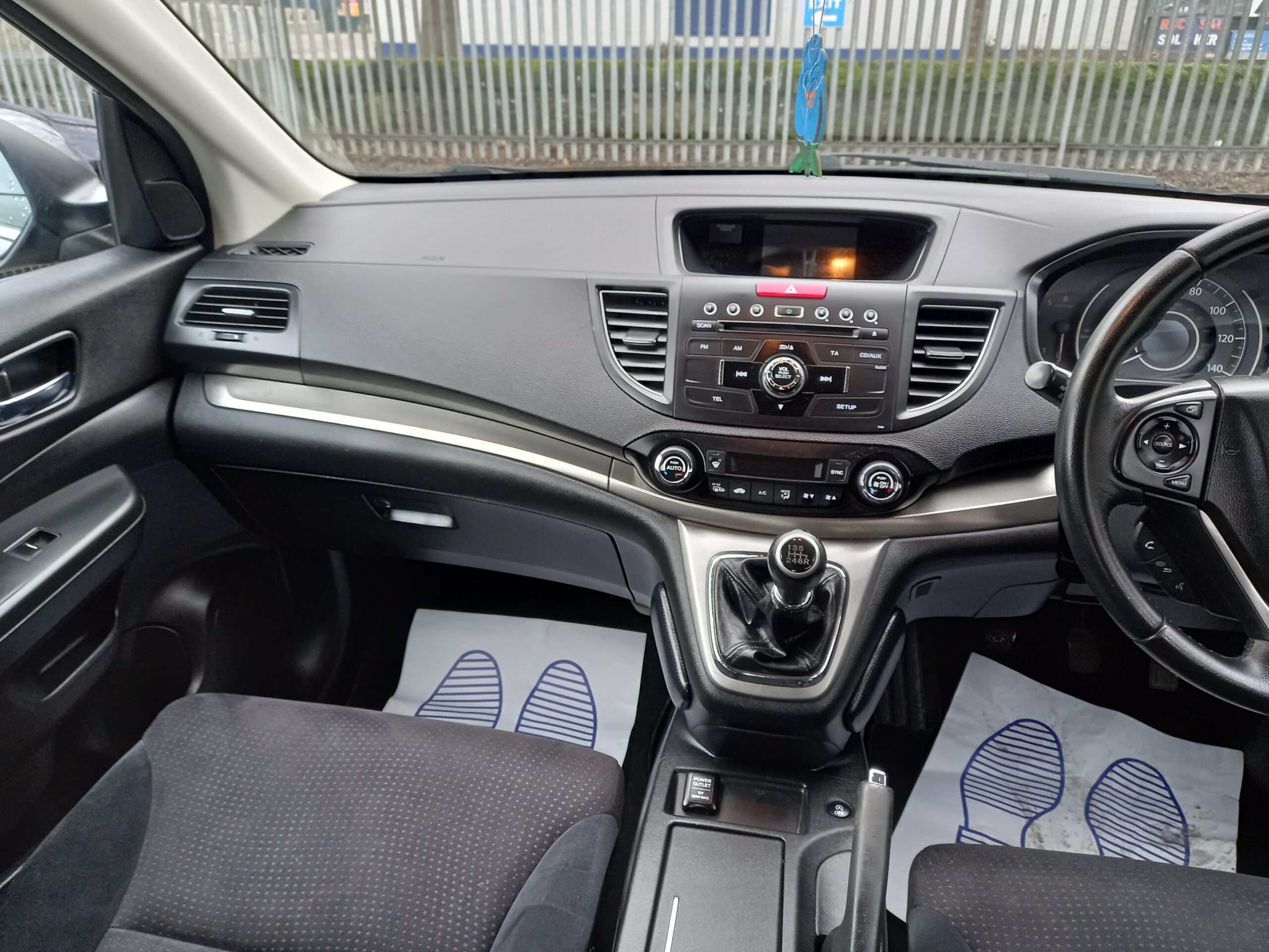 HONDA CR-V 2.2 i-DTEC SE 5dr 2013 Full Service History 4wd 3 Months Warranty - Image 15
