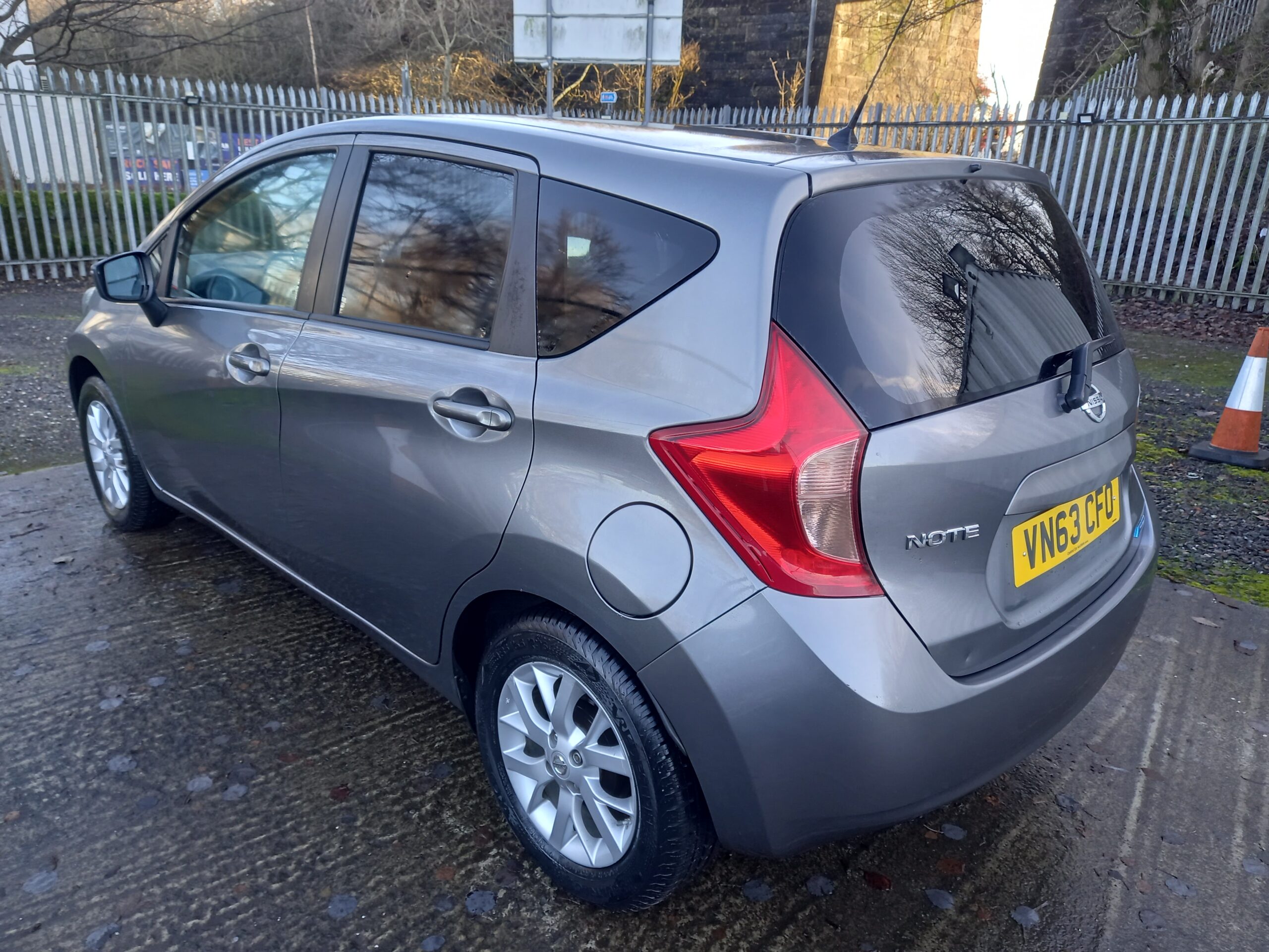 NISSAN NOTE 1.2 Acenta Premium 5dr 2013 47,000 Miles Full Service History £20 road tax 3 Months Warranty - Image 5