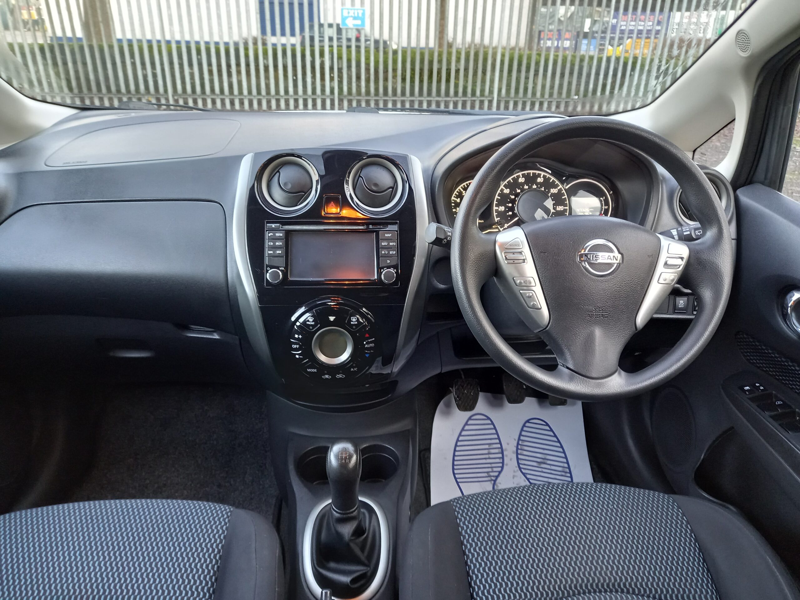 NISSAN NOTE 1.2 Acenta Premium 5dr 2013 47,000 Miles Full Service History £20 road tax 3 Months Warranty - Image 15