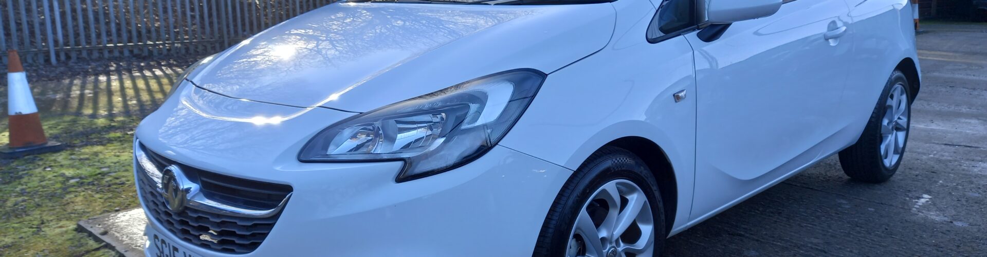 *VAUXHALL CORSA 1.2 Excite 3dr White 2015 Full Service History Ulez Compliant 3 Months Warranty