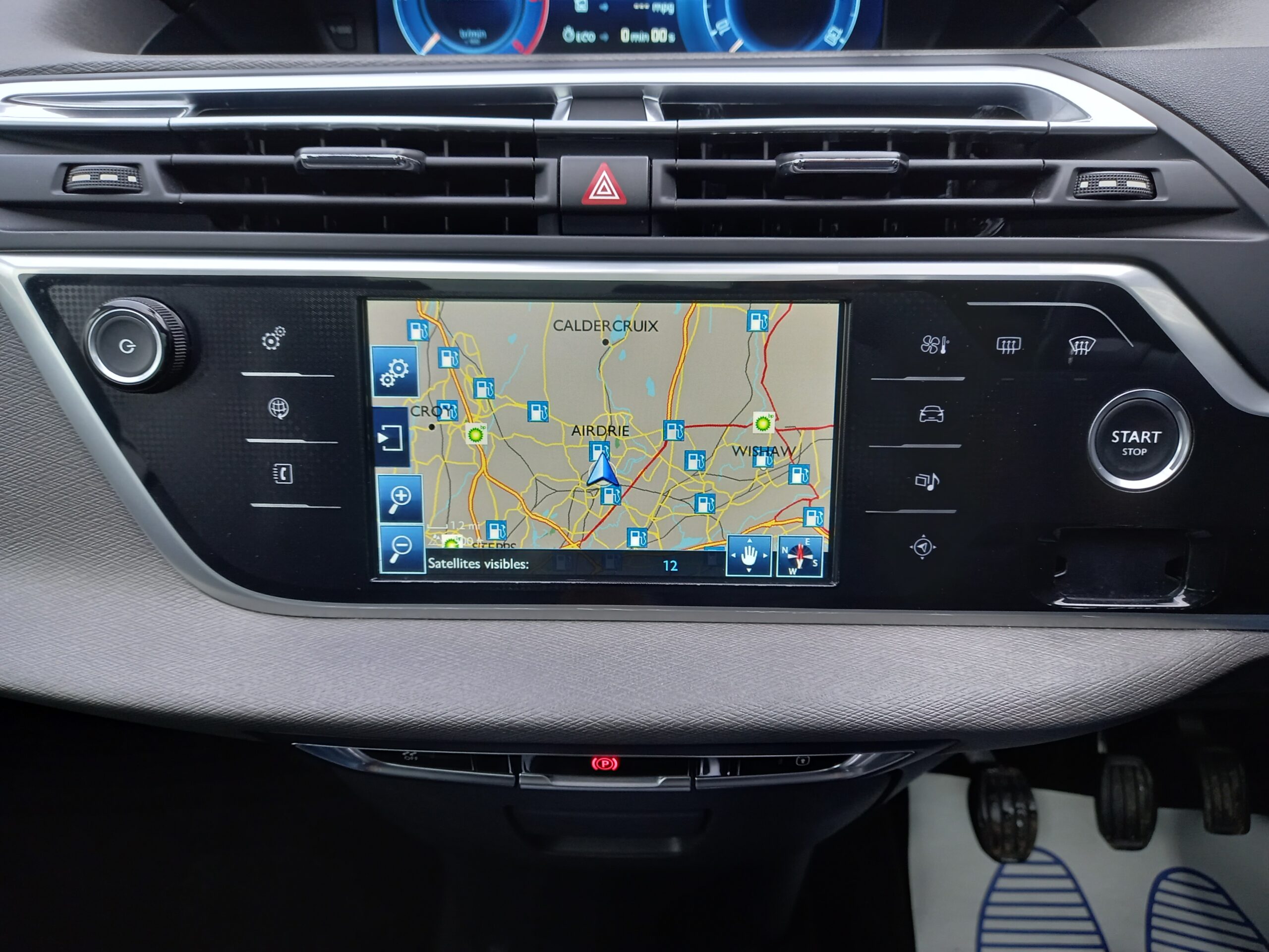 CITROEN C4 PICASSO 1.6 e-HDi 115 Airdream Exclusive+ 5dr 2013 Full Service History 3 Months Warranty - Image 30