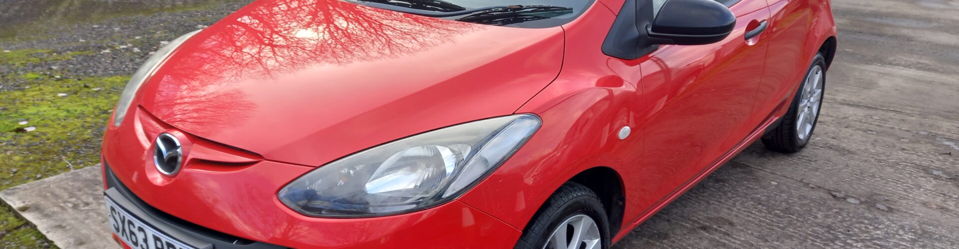 MAZDA 2 1.3 SE 5dr 2014 90,000 MIles Service History £35 road tax 3 Months Warranty