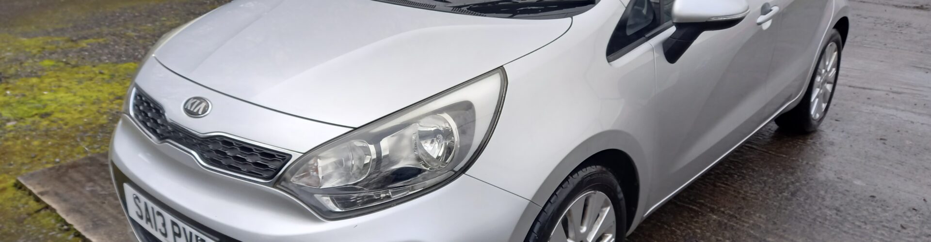 KIA RIO 1.25 2 5dr 5dr 2013  74,000 Miles Full Service History £35 road tax 3 Months Warranty