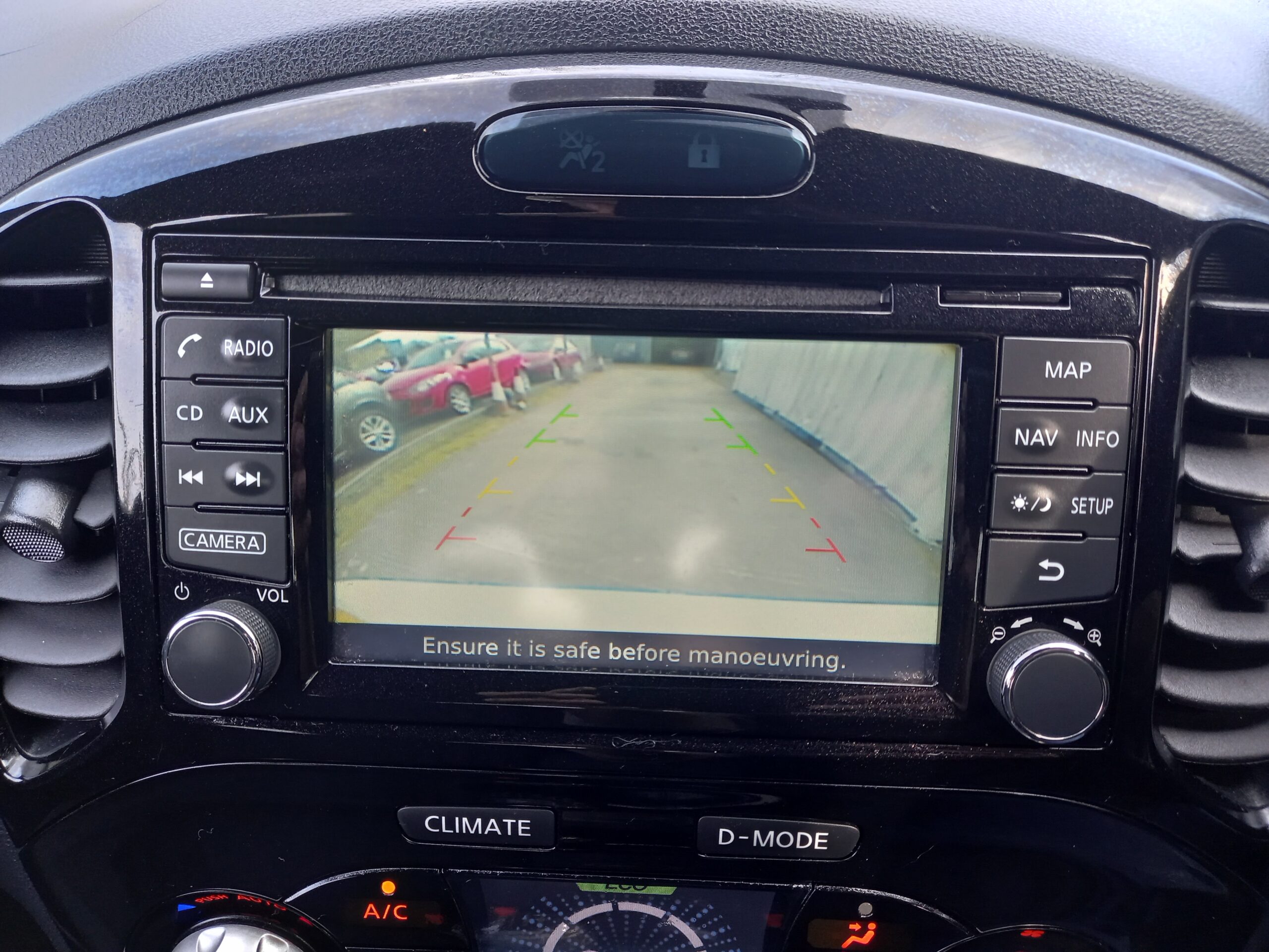 NISSAN JUKE 1.5 dCi Acenta Premium 5dr 86,000 Miles Full Service History £20 tax 3 Months Warranty - Image 28