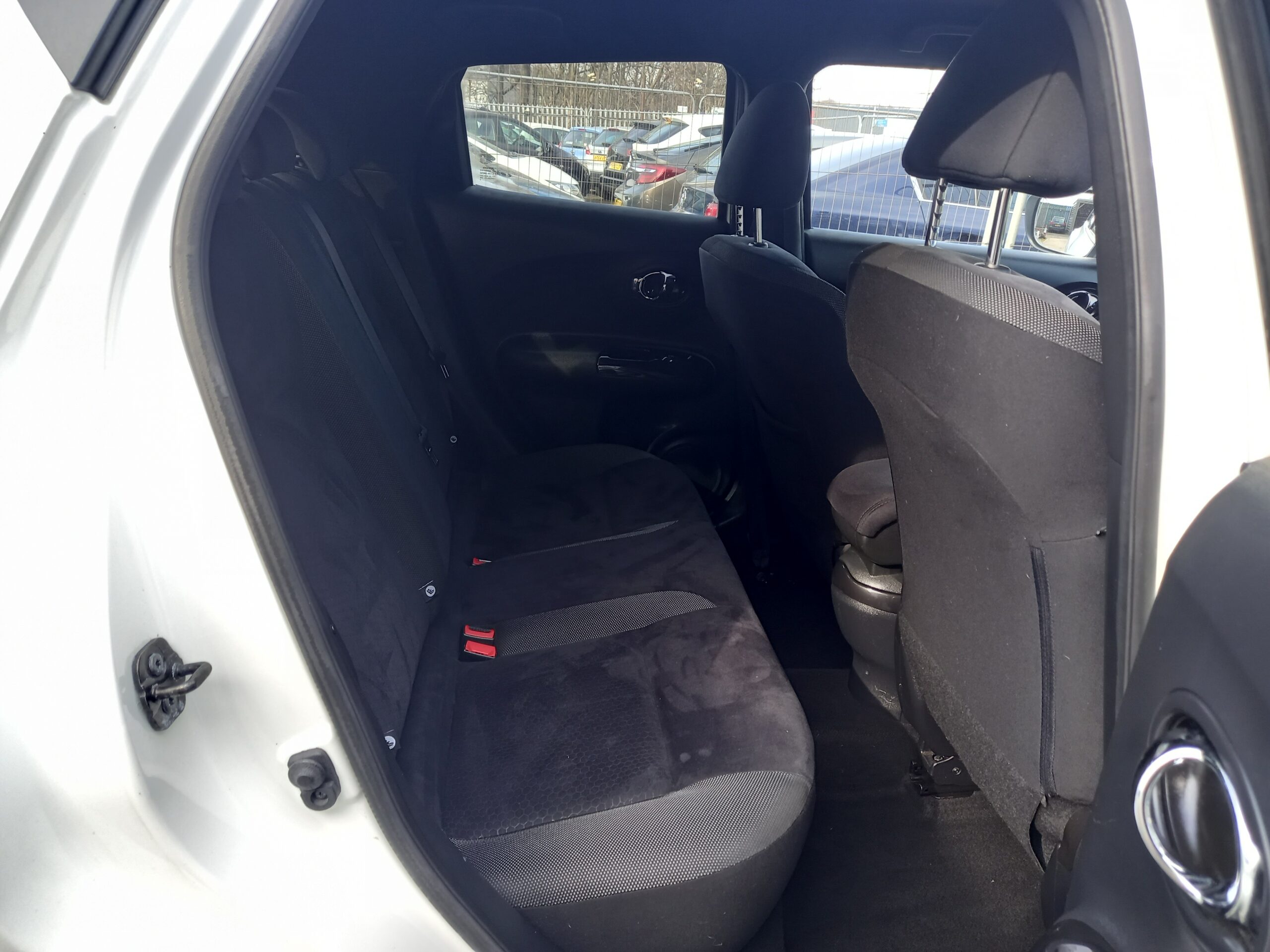 NISSAN JUKE 1.5 dCi Acenta Premium 5dr 86,000 Miles Full Service History £20 tax 3 Months Warranty - Image 18