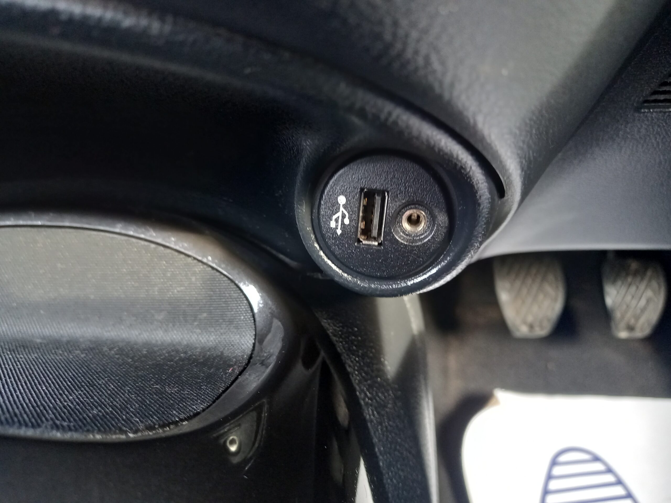 NISSAN JUKE 1.5 dCi Acenta Premium 5dr 86,000 Miles Full Service History £20 tax 3 Months Warranty - Image 35