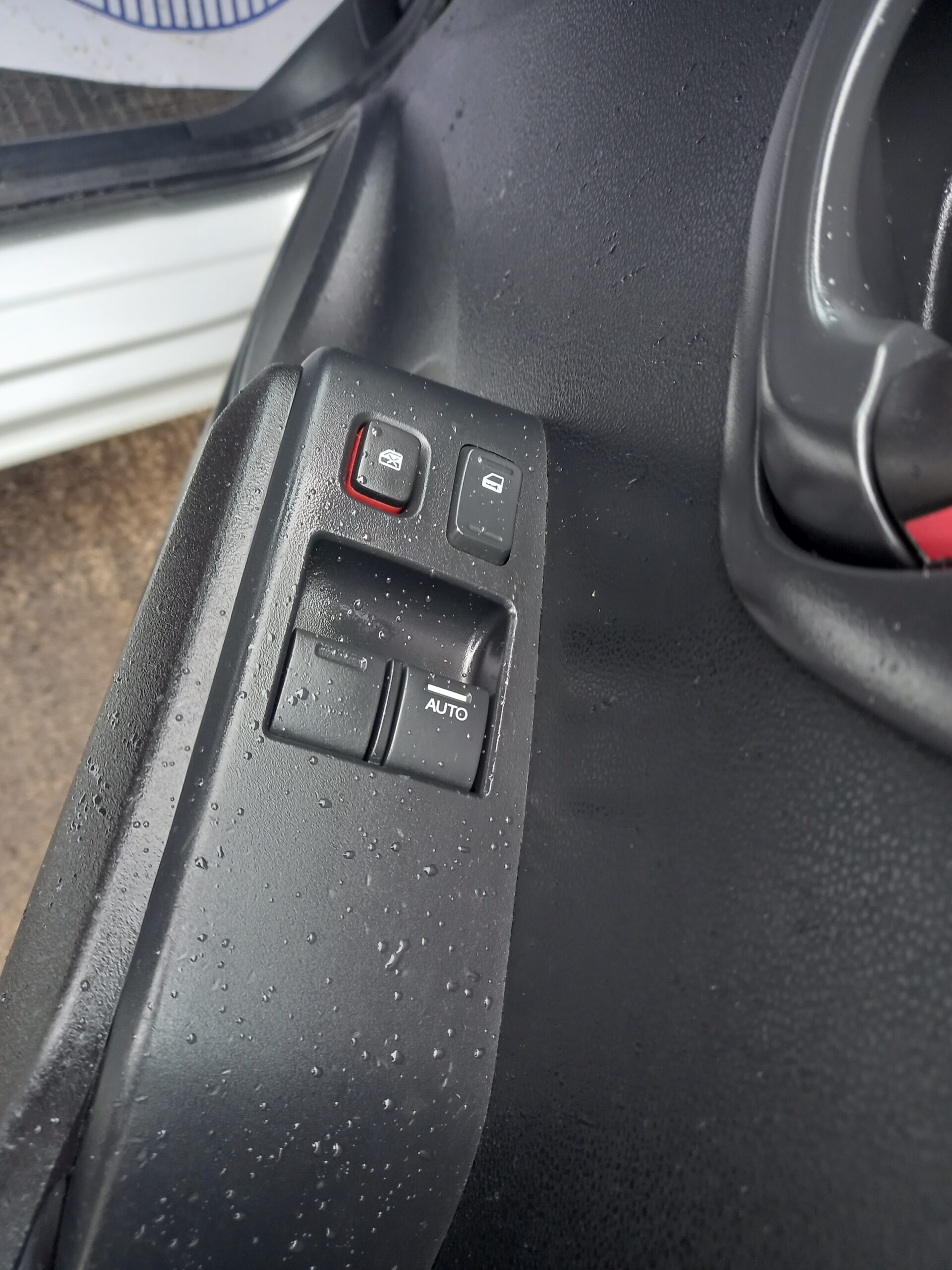 HONDA JAZZ 1.2 i-VTEC S 5dr 2013 89,000 Miles Full Service History 3 Months Warranty - Image 31