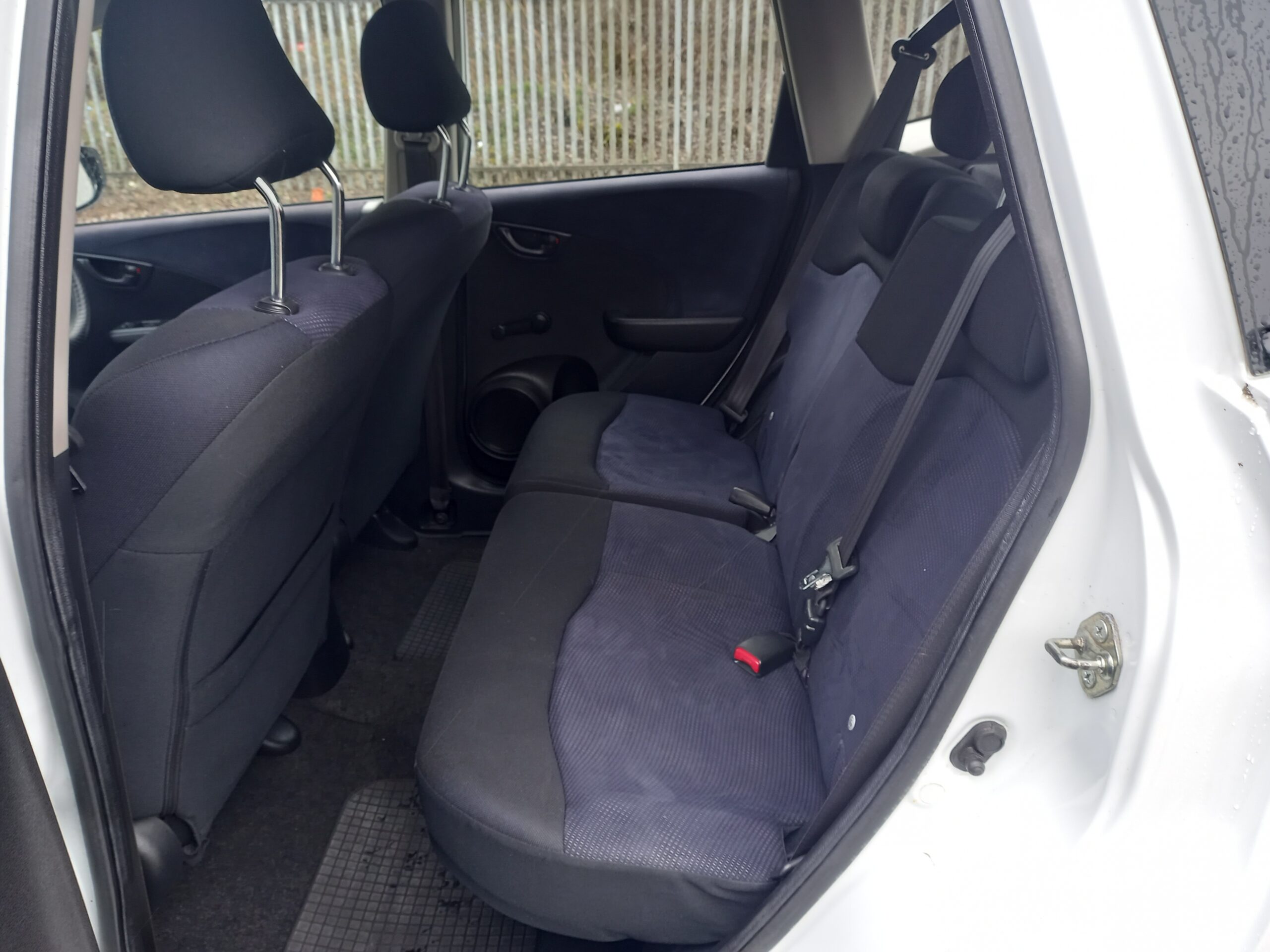 HONDA JAZZ 1.2 i-VTEC S 5dr 2013 89,000 Miles Full Service History 3 Months Warranty - Image 22