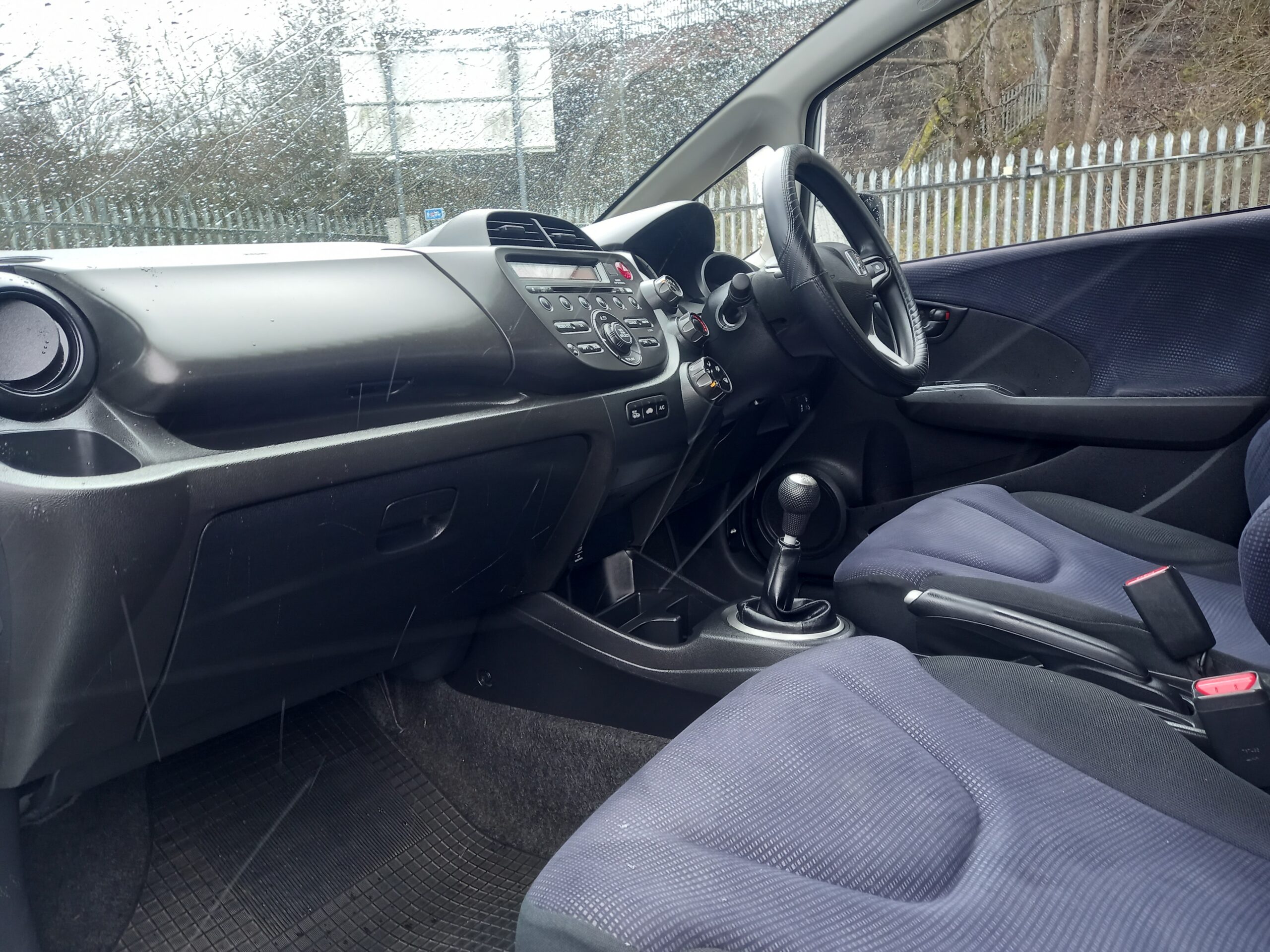 HONDA JAZZ 1.2 i-VTEC S 5dr 2013 89,000 Miles Full Service History 3 Months Warranty - Image 20