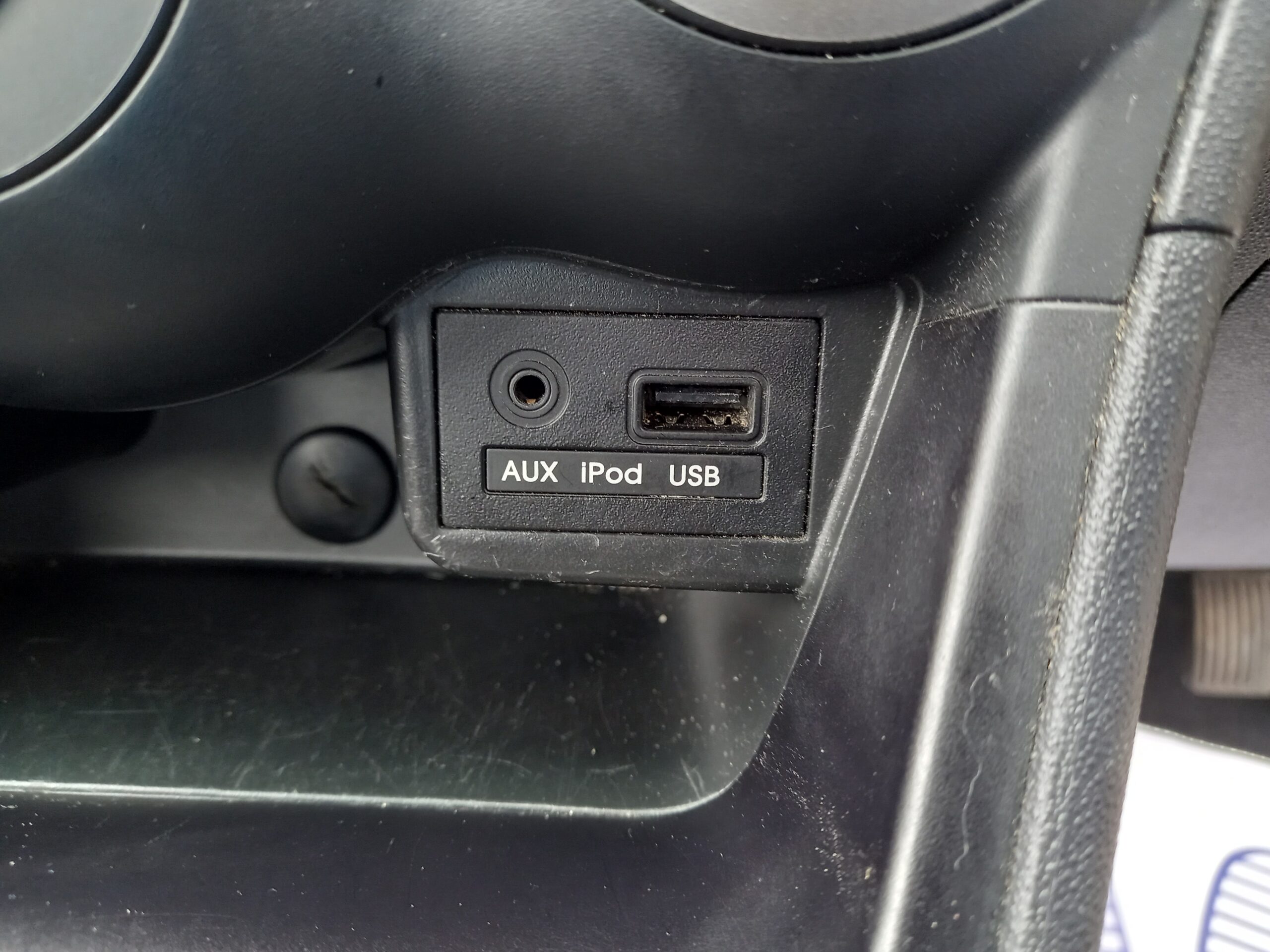 HYUNDAI I10 1.2 Classic 5dr 2013 69,000 Miles Full Service History £20 tax 3 Months Warranty - Image 26