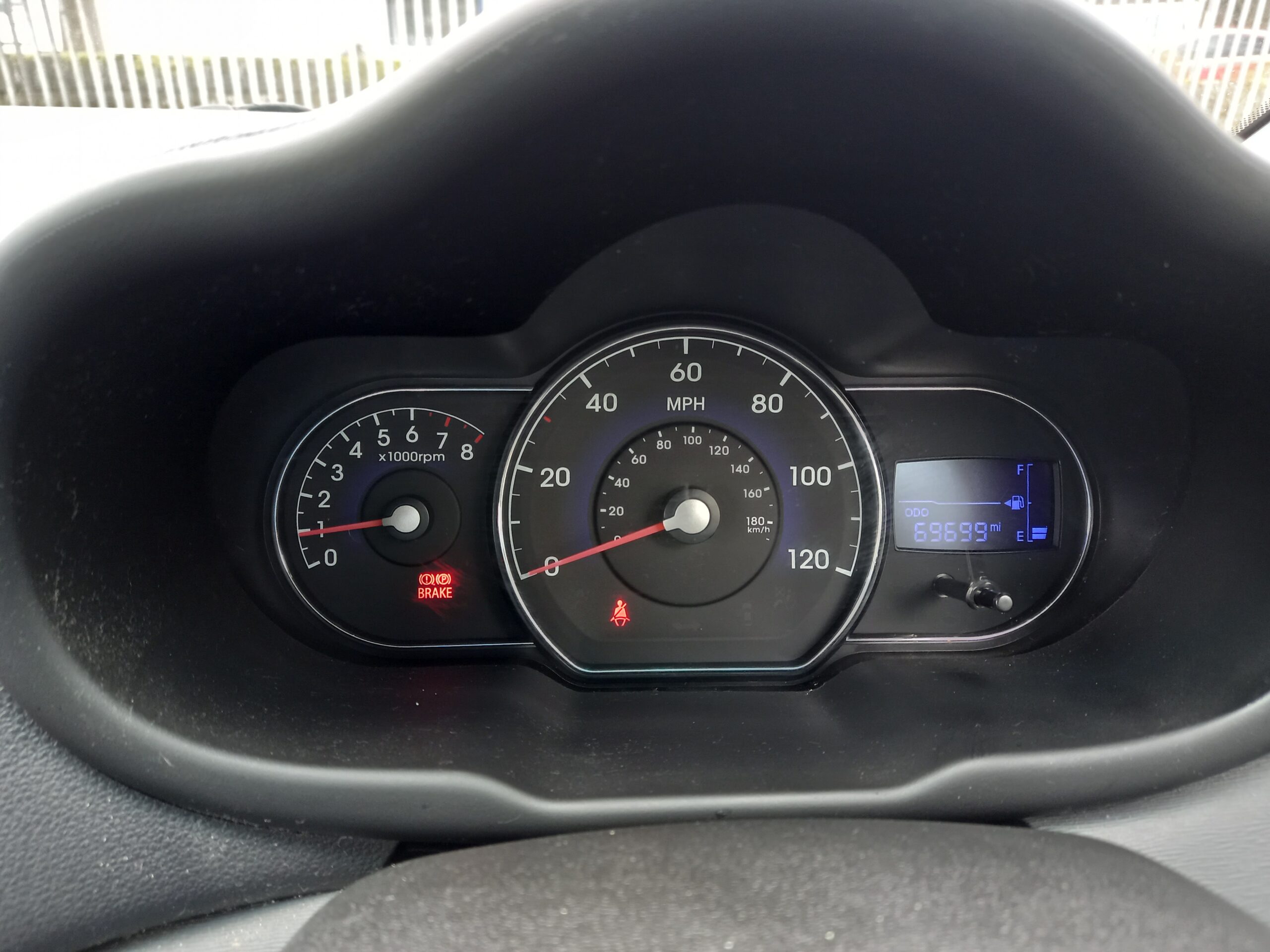 HYUNDAI I10 1.2 Classic 5dr 2013 69,000 Miles Full Service History £20 tax 3 Months Warranty - Image 25