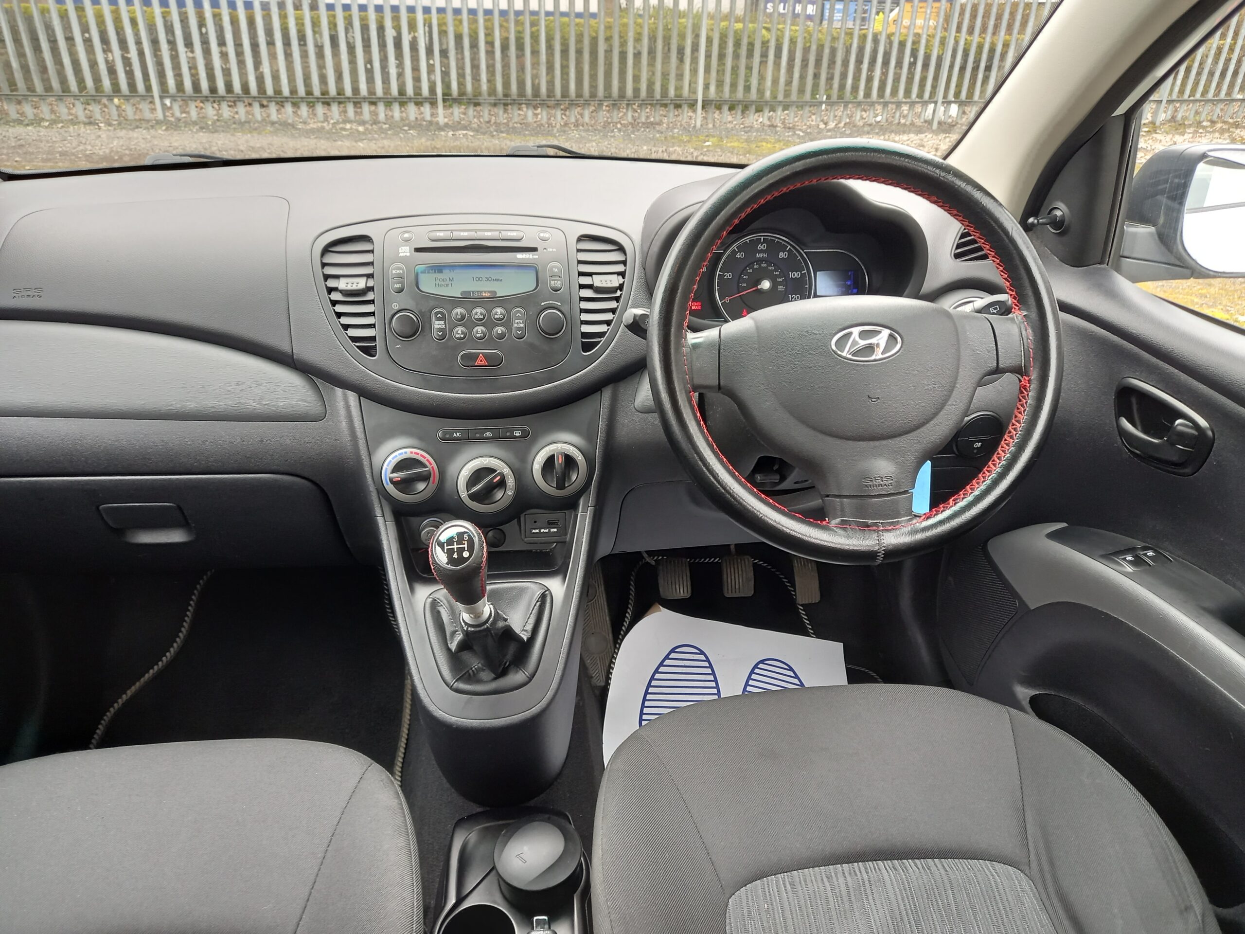 HYUNDAI I10 1.2 Classic 5dr 2013 69,000 Miles Full Service History £20 tax 3 Months Warranty - Image 18