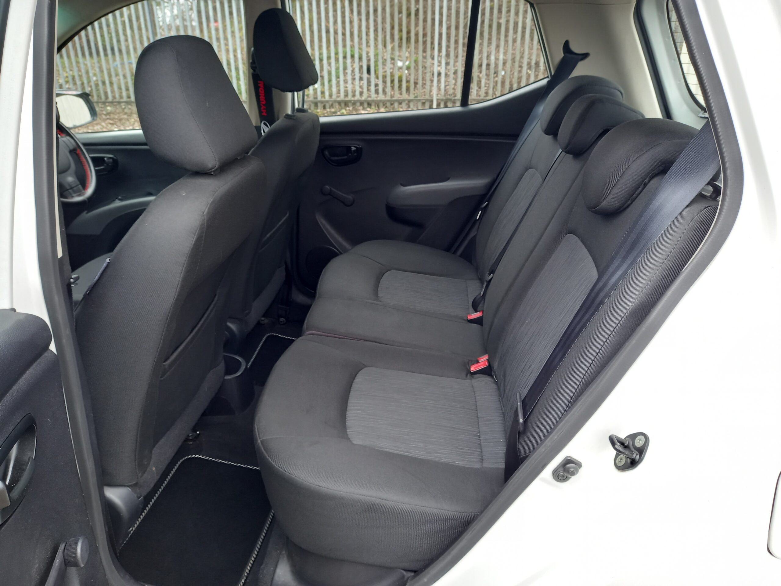 HYUNDAI I10 1.2 Classic 5dr 2013 69,000 Miles Full Service History £20 tax 3 Months Warranty - Image 22