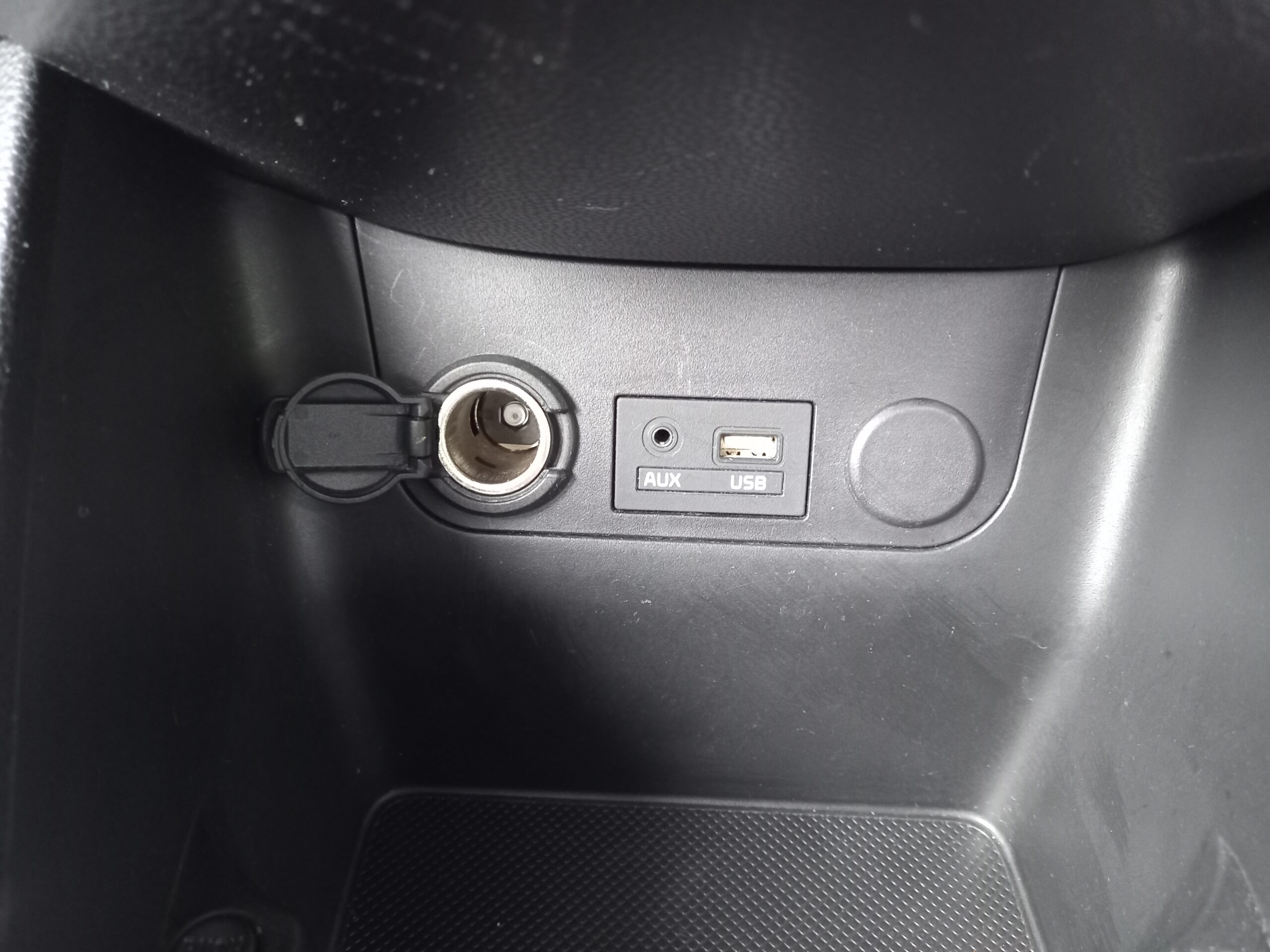 KIA PICANTO 1.25 SE 5dr Automatic 2017 67,000 Miles Full Service History 3 Months Warranty - Image 29