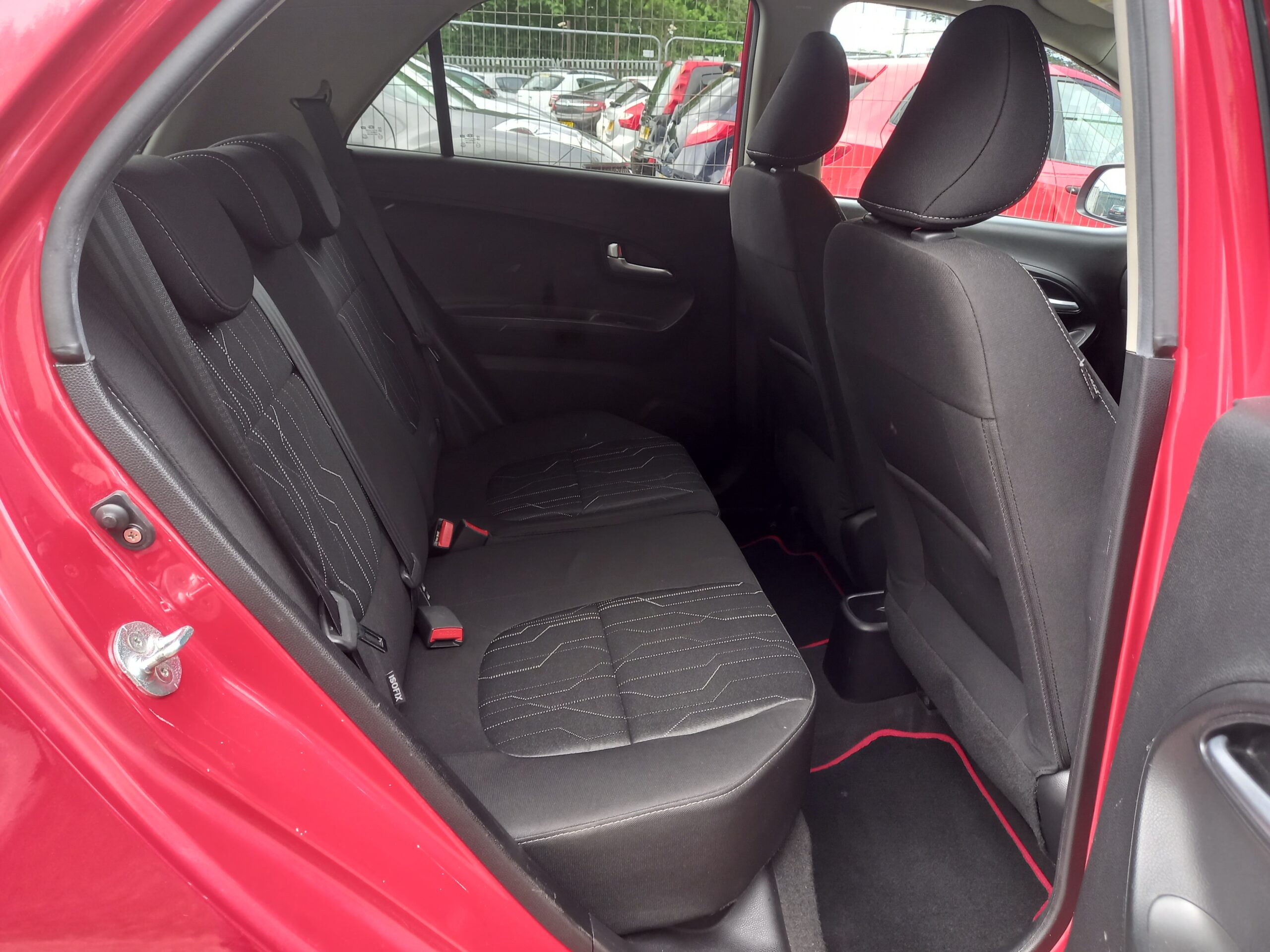KIA PICANTO 1.25 SE 5dr Automatic 2017 67,000 Miles Full Service History 3 Months Warranty - Image 27