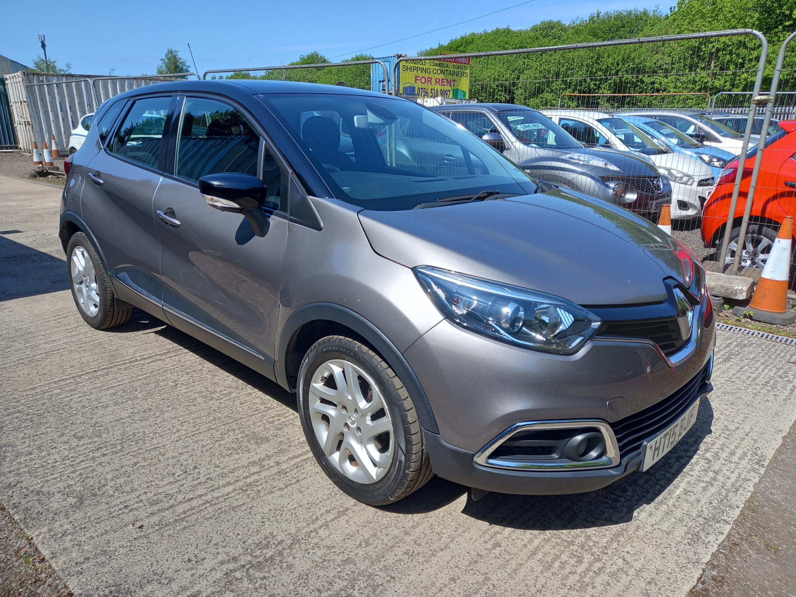 RENAULT CAPTUR 1.5 dCi 90 Dynamique MediaNav Energy 5dr 2015 95,000 Miles Full Service History 3 Months Warranty - Image 2