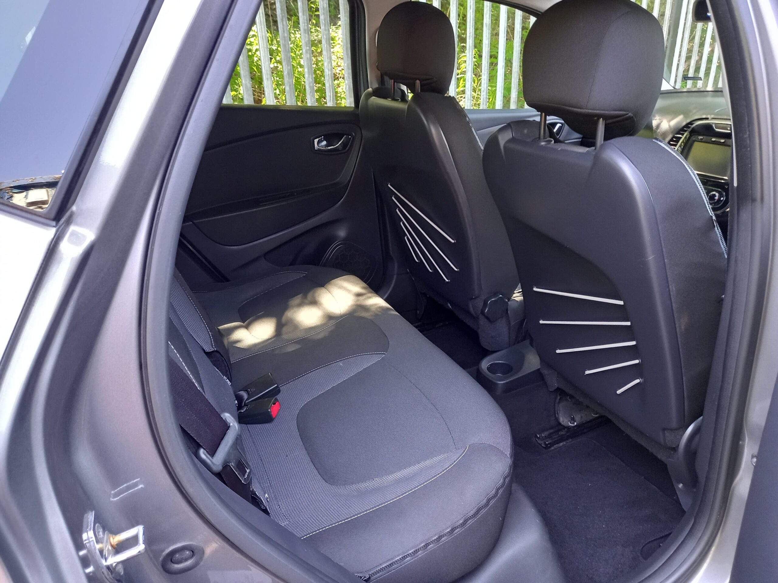 RENAULT CAPTUR 1.5 dCi 90 Dynamique MediaNav Energy 5dr 2015 95,000 Miles Full Service History 3 Months Warranty - Image 23