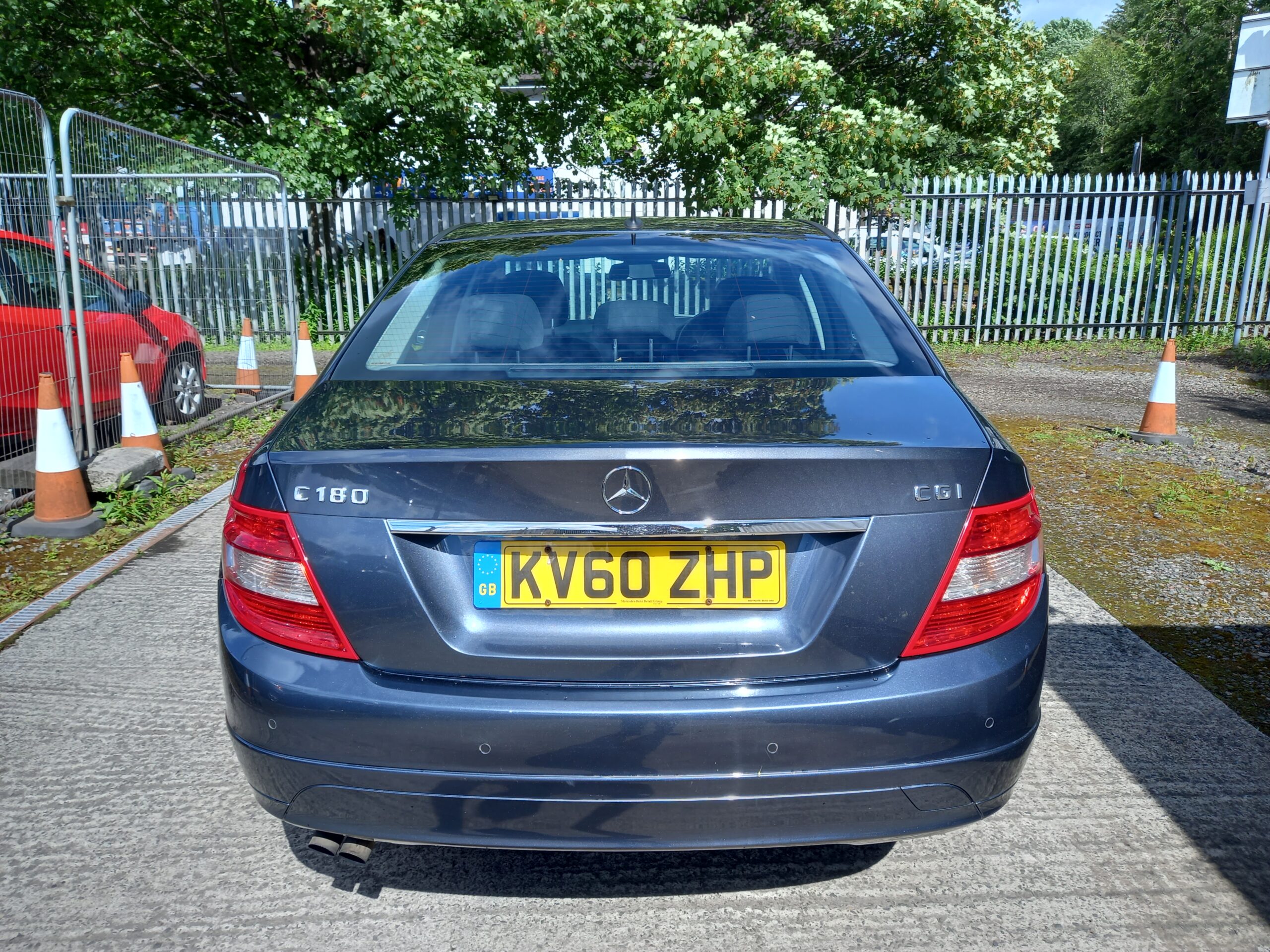 MERCEDES-BENZ C CLASS C180 CGI BlueEFFICIENCY SE 4dr 2010 Automatic 102,000 Miles 3 Months Warranty - Image 5