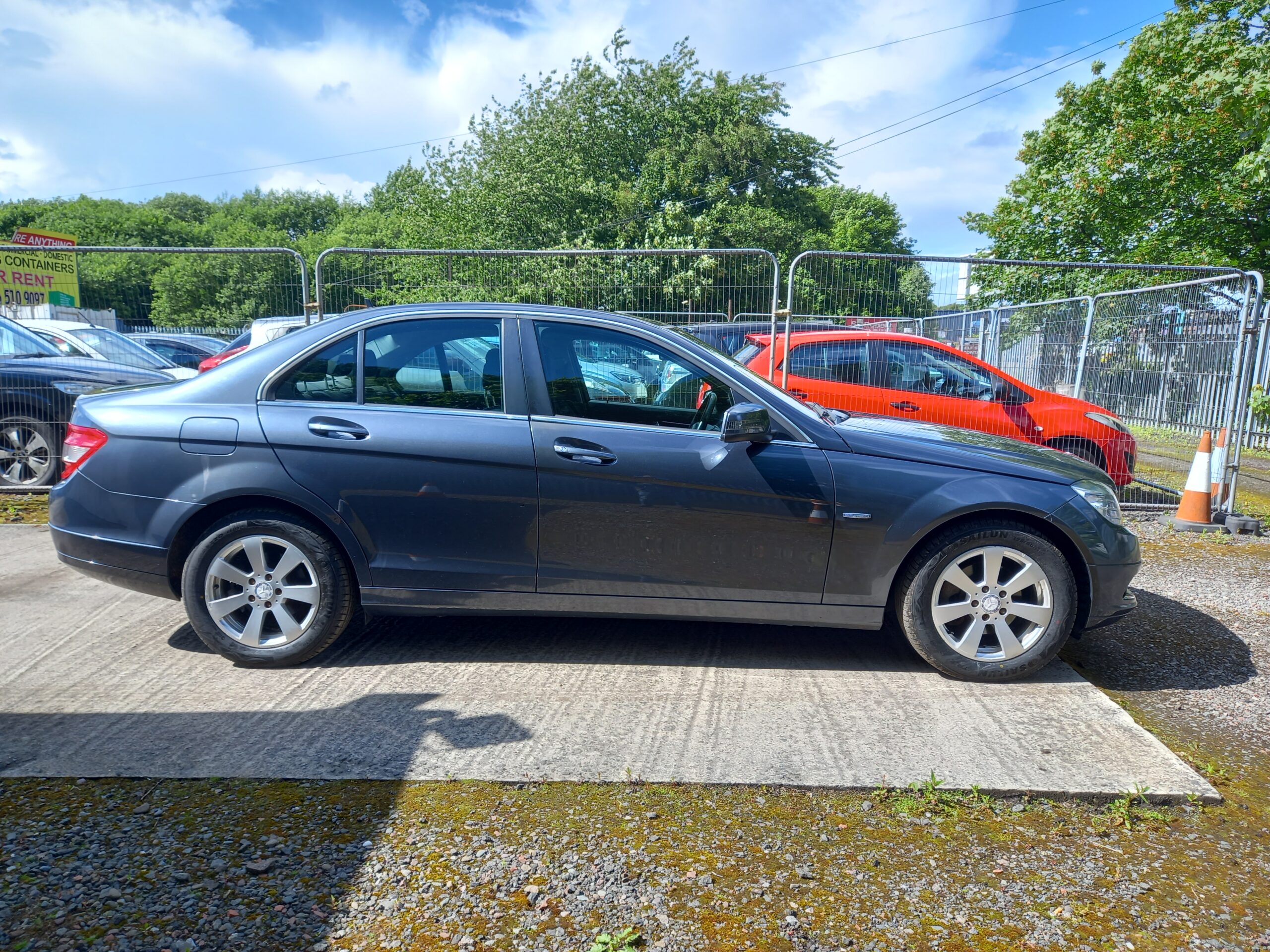 MERCEDES-BENZ C CLASS C180 CGI BlueEFFICIENCY SE 4dr 2010 Automatic 102,000 Miles 3 Months Warranty - Image 10