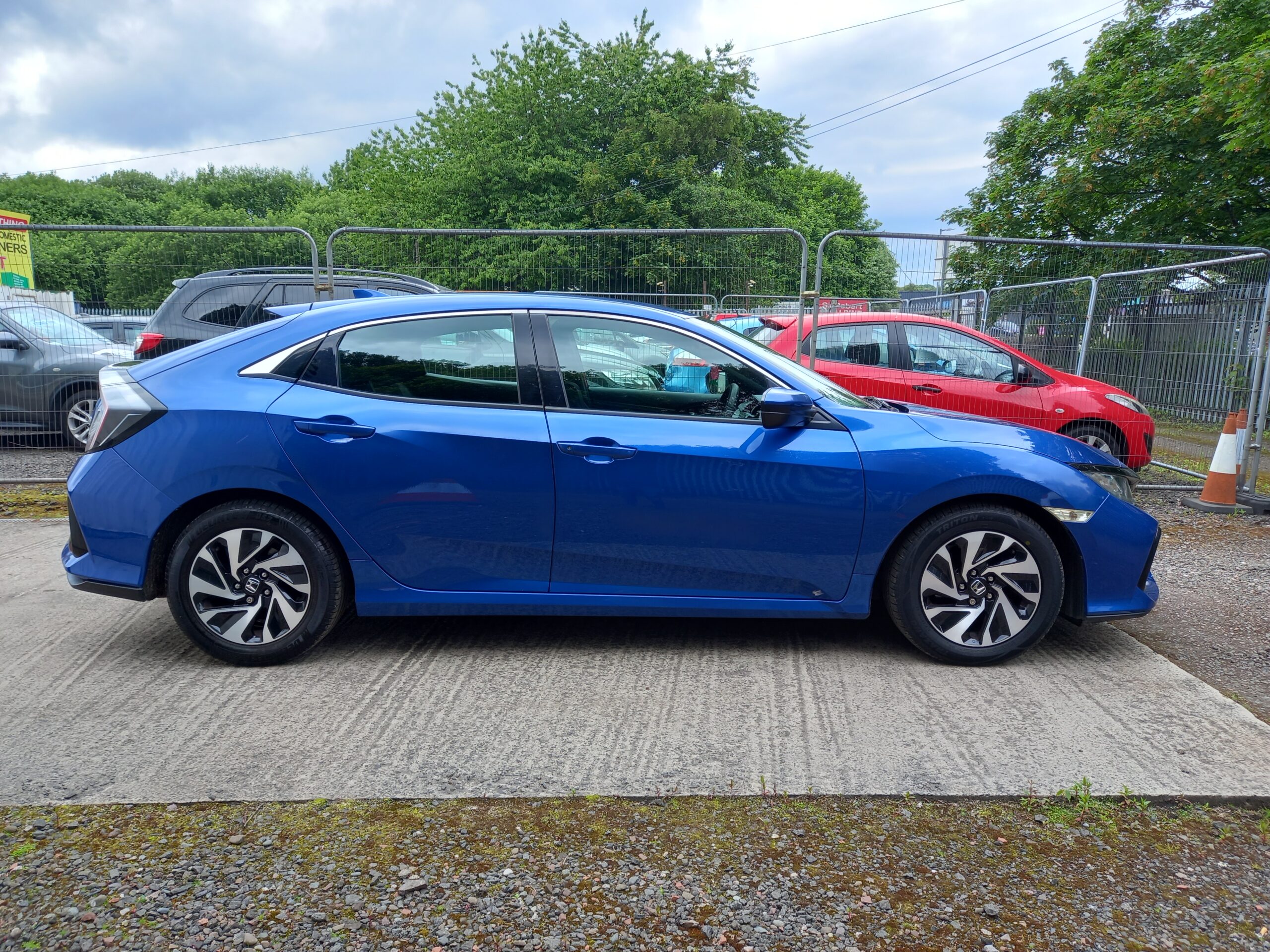 HONDA CIVIC 1.6 i-DTEC SE 5dr blue 2018 93,000 Miles Full Service history Ulez Complinat 3 Months Warranty - Image 12