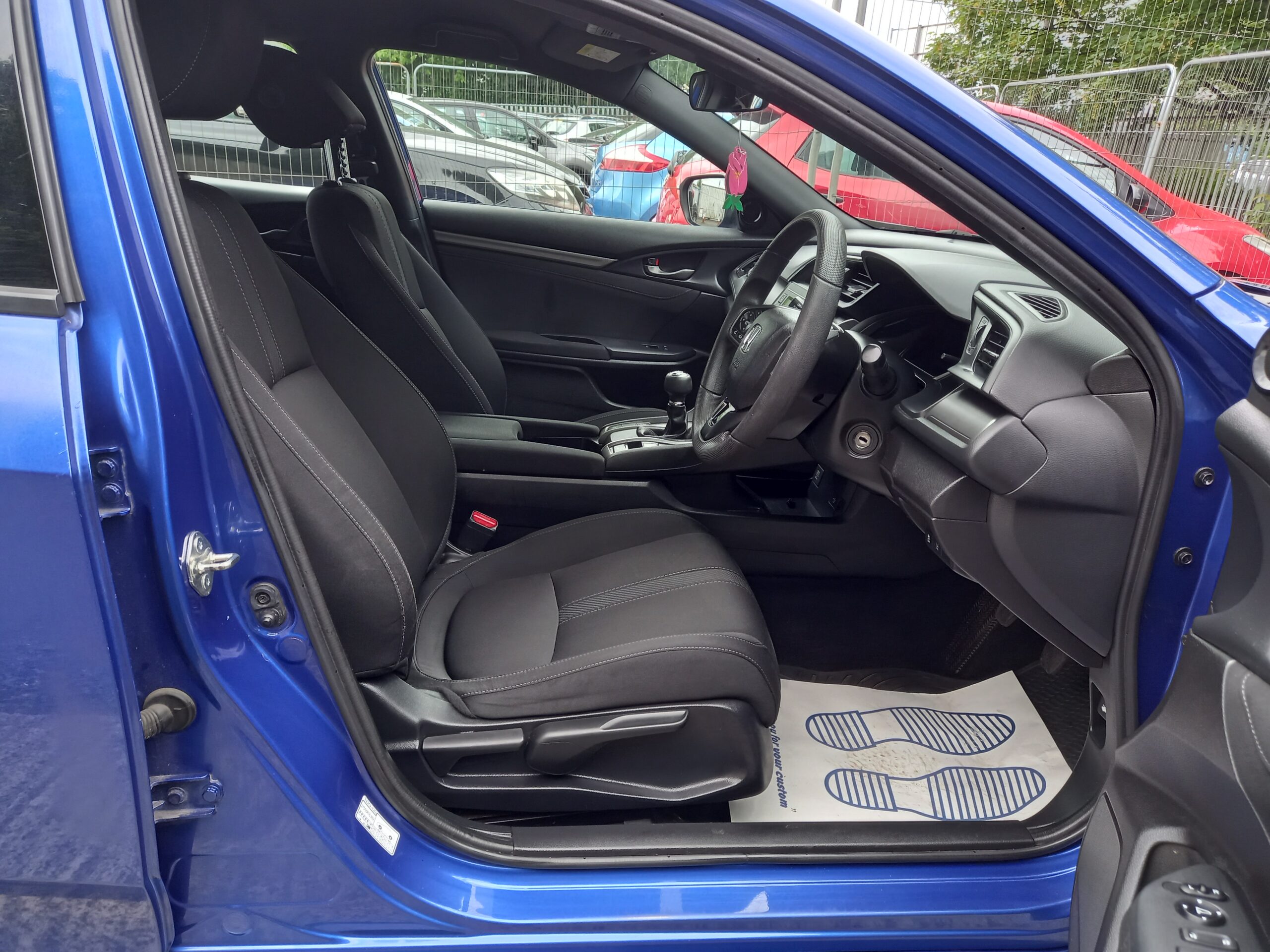 HONDA CIVIC 1.6 i-DTEC SE 5dr blue 2018 93,000 Miles Full Service history Ulez Complinat 3 Months Warranty - Image 15
