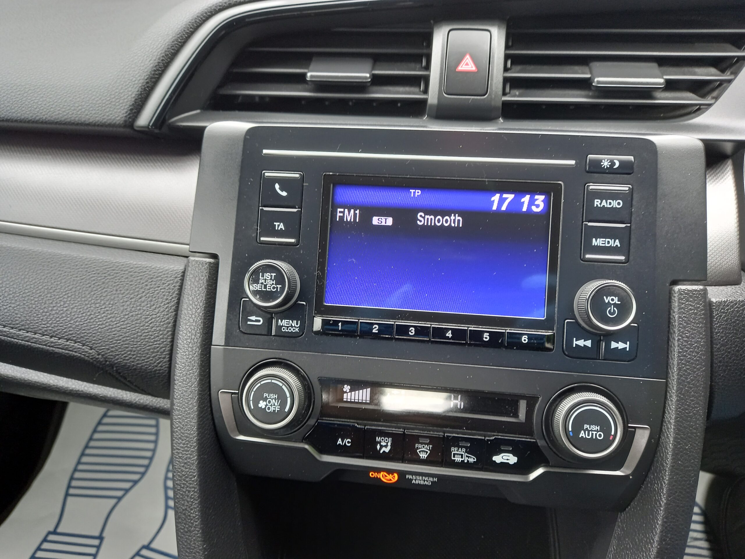 HONDA CIVIC 1.6 i-DTEC SE 5dr blue 2018 93,000 Miles Full Service history Ulez Complinat 3 Months Warranty - Image 29