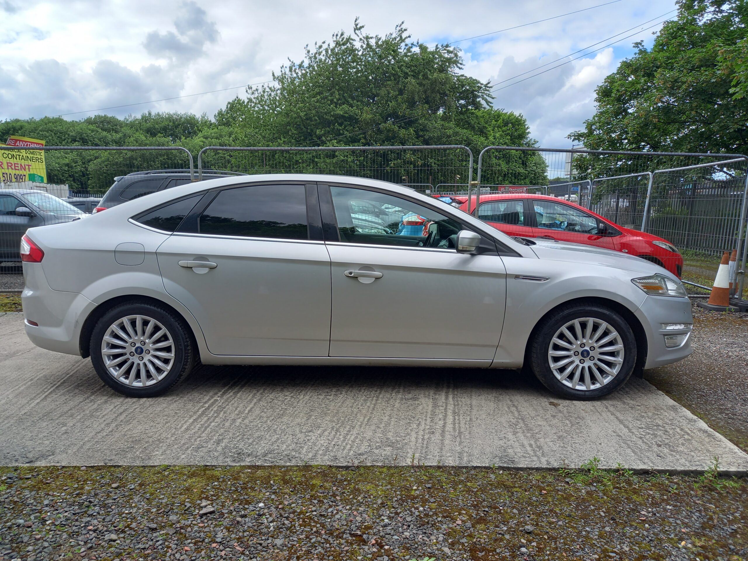 FORD MONDEO 2.0 TDCi 140 Zetec Business Edition 5dr 2013 104,000 Miles Full Service History £35 road tax 3 Months Warranty - Image 10