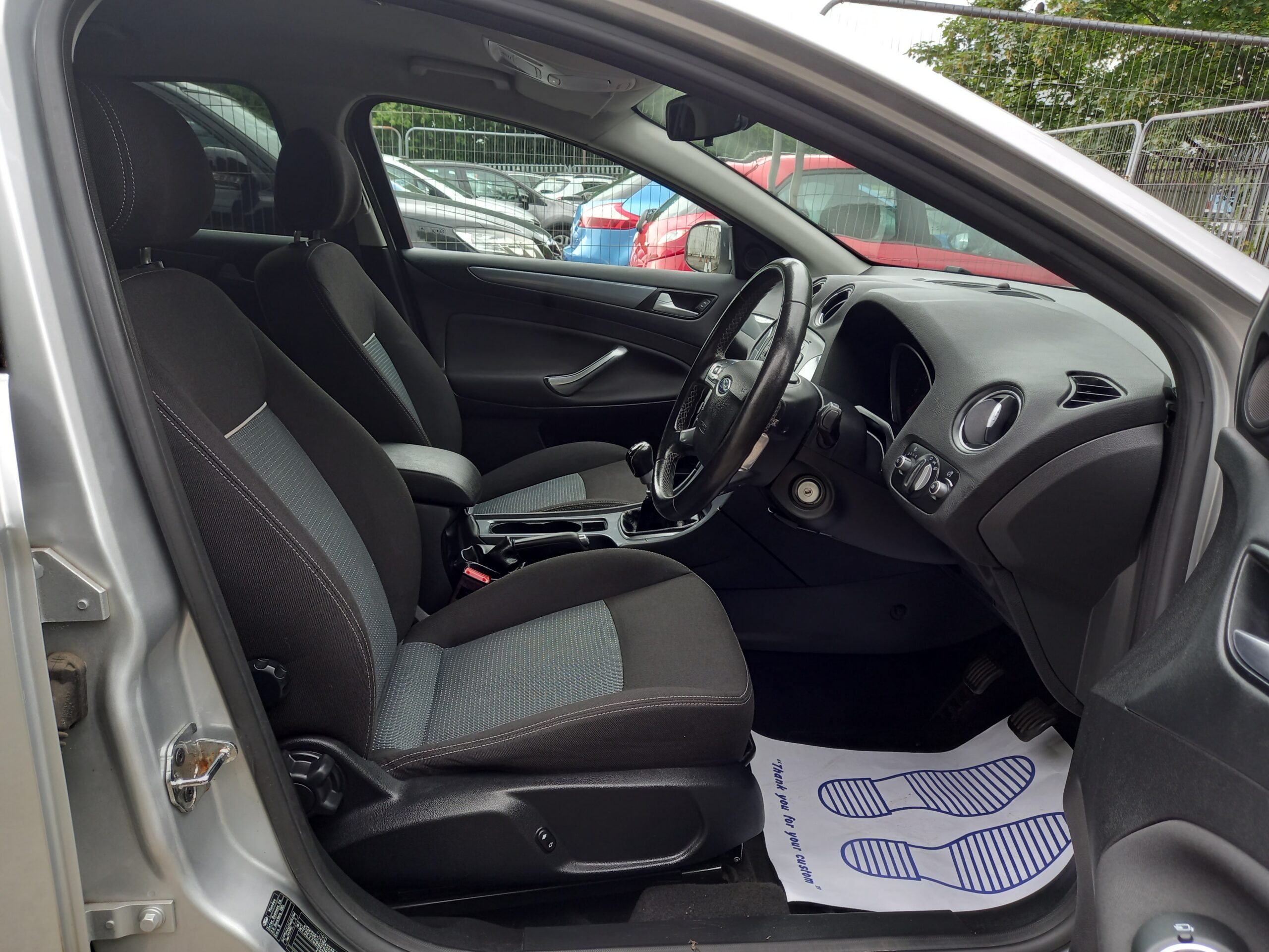 FORD MONDEO 2.0 TDCi 140 Zetec Business Edition 5dr 2013 104,000 Miles Full Service History £35 road tax 3 Months Warranty - Image 13