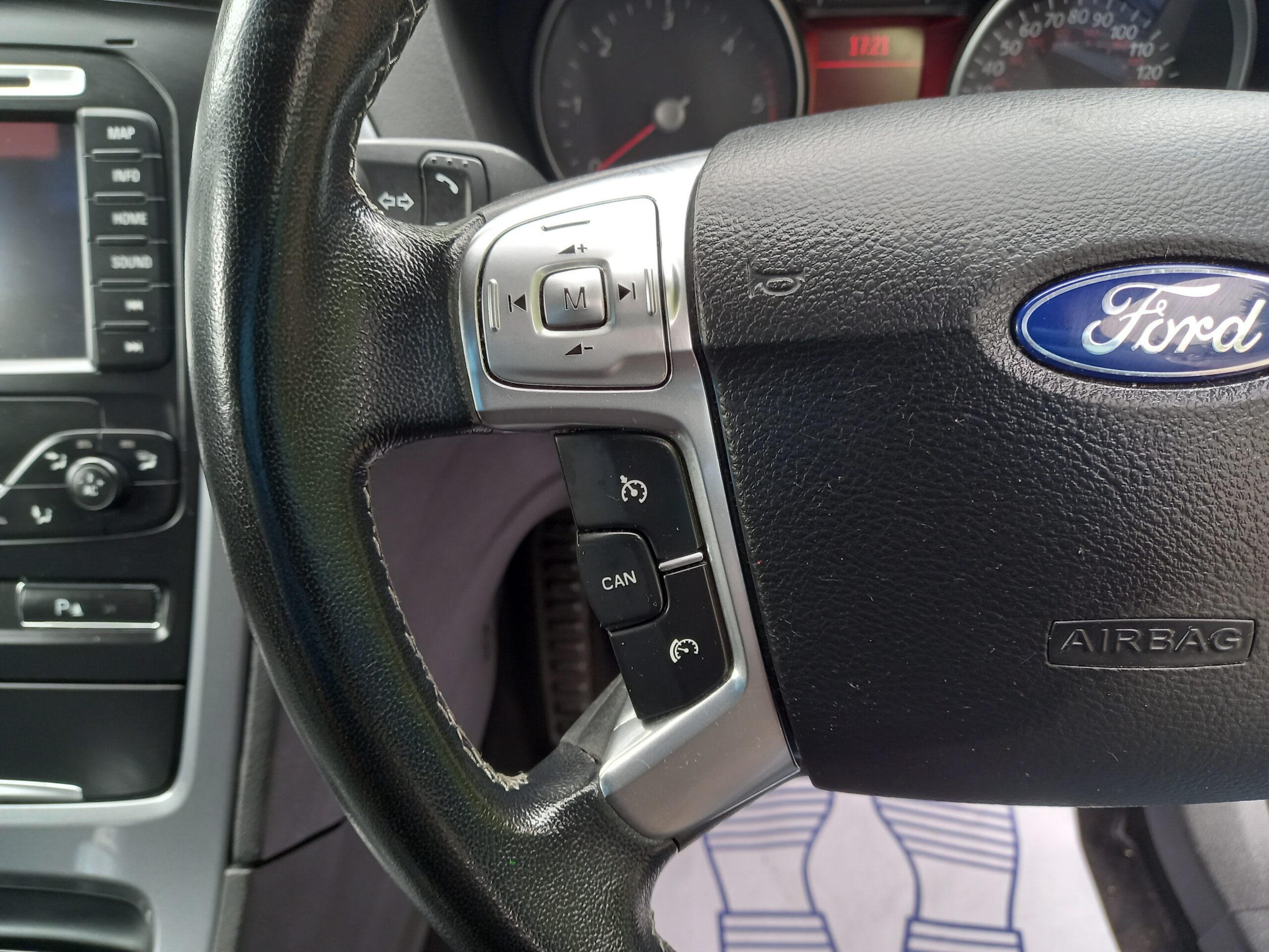 FORD MONDEO 2.0 TDCi 140 Zetec Business Edition 5dr 2013 104,000 Miles Full Service History £35 road tax 3 Months Warranty - Image 30