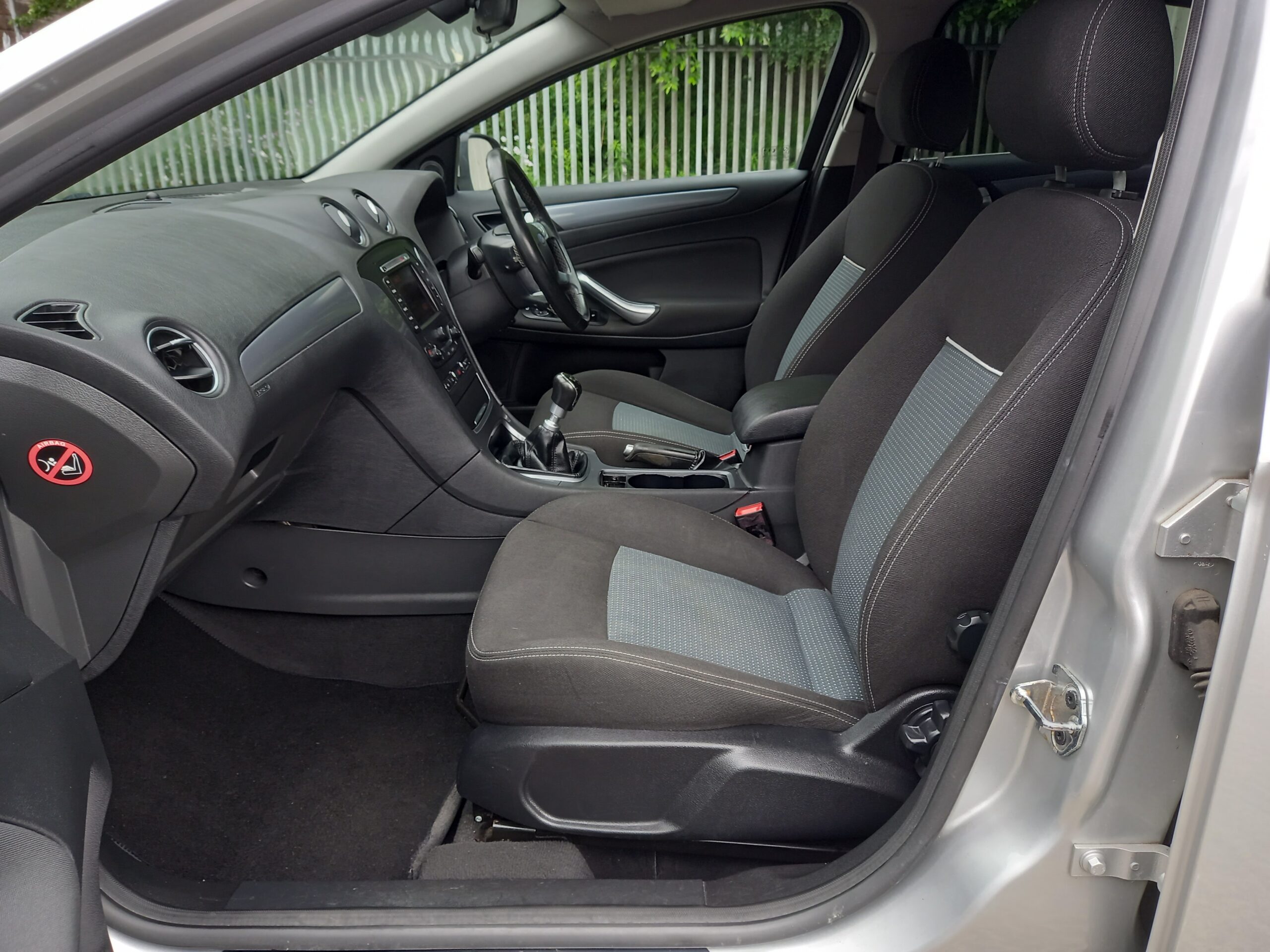FORD MONDEO 2.0 TDCi 140 Zetec Business Edition 5dr 2013 104,000 Miles Full Service History £35 road tax 3 Months Warranty - Image 21