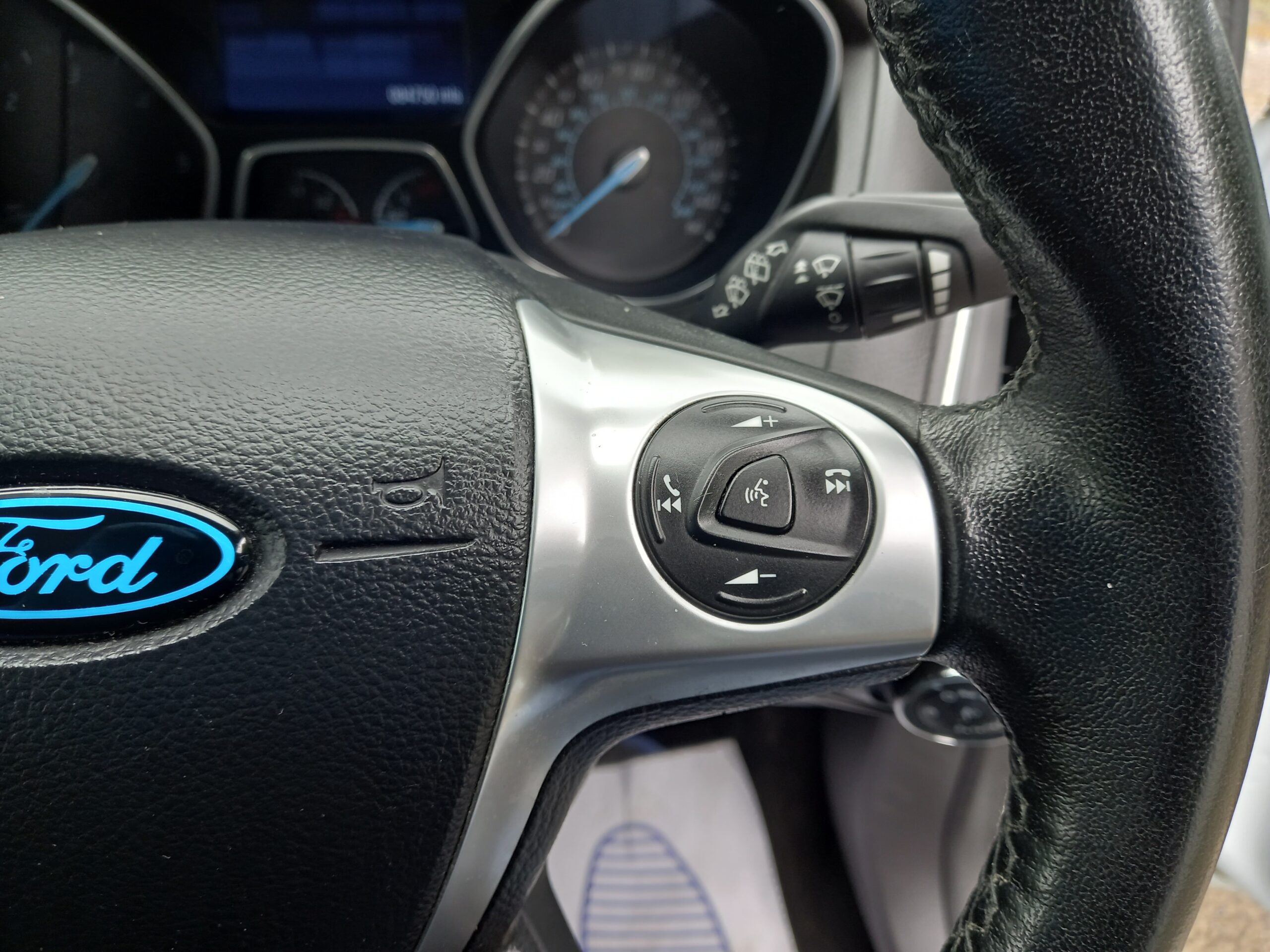 FORD FOCUS 1.6 TDCi 115 Titanium Navigator 5dr Estate 84,000 Miles Full Service History £20 tax 3 Months Warranty - Image 31