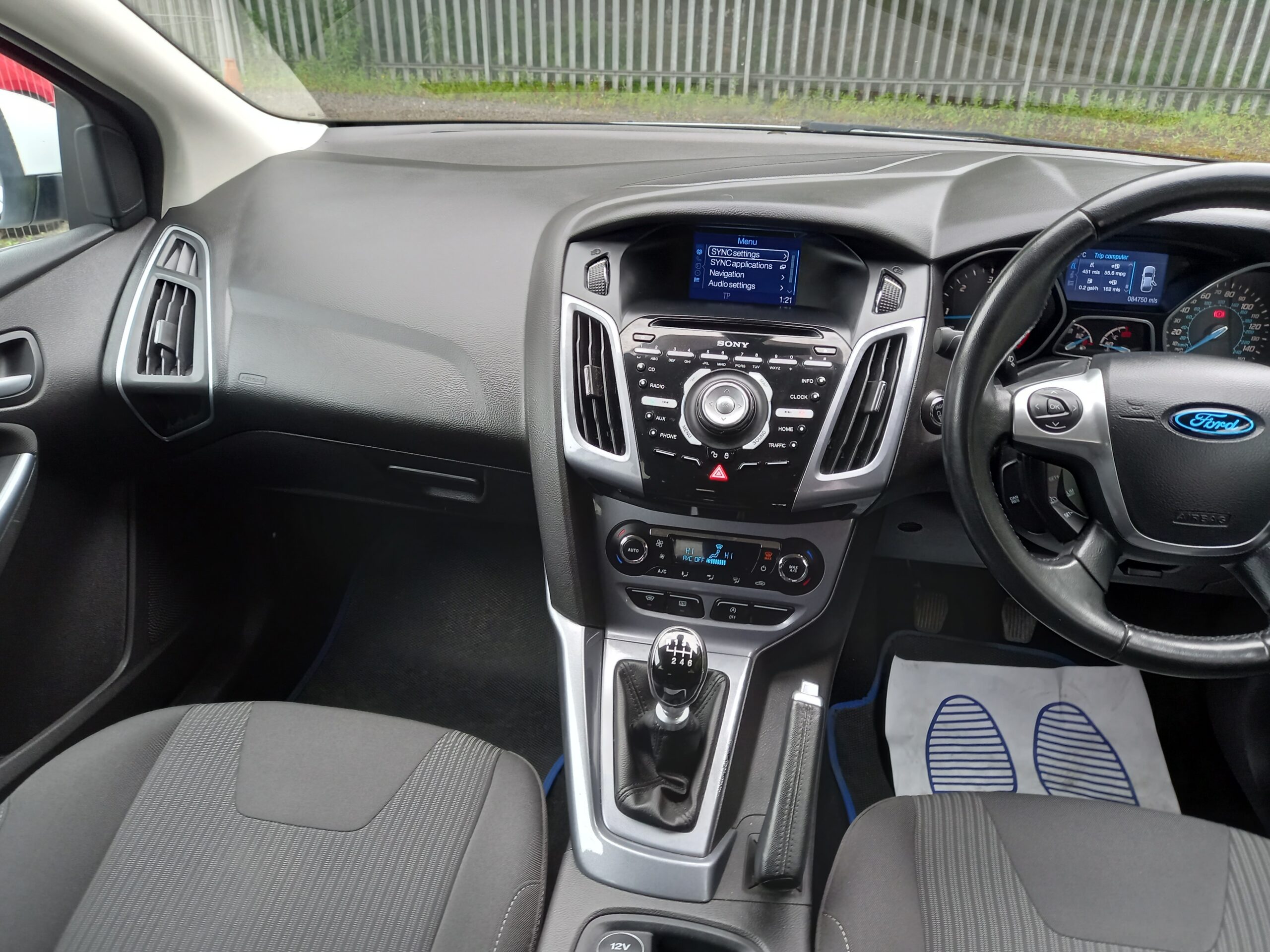 FORD FOCUS 1.6 TDCi 115 Titanium Navigator 5dr Estate 84,000 Miles Full Service History £20 tax 3 Months Warranty - Image 16