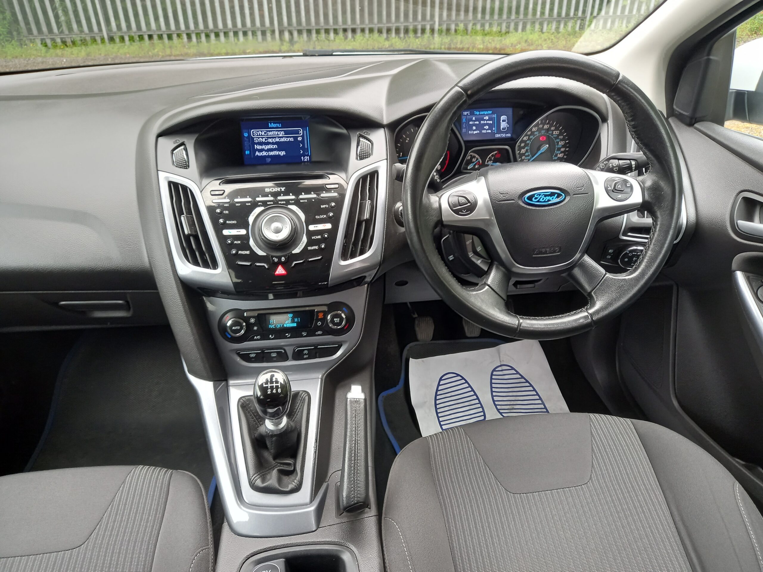 FORD FOCUS 1.6 TDCi 115 Titanium Navigator 5dr Estate 84,000 Miles Full Service History £20 tax 3 Months Warranty - Image 17