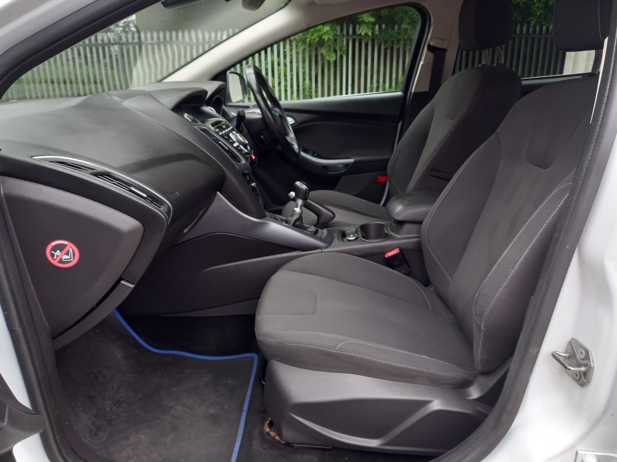 FORD FOCUS 1.6 TDCi 115 Titanium Navigator 5dr Estate 84,000 Miles Full Service History £20 tax 3 Months Warranty - Image 19