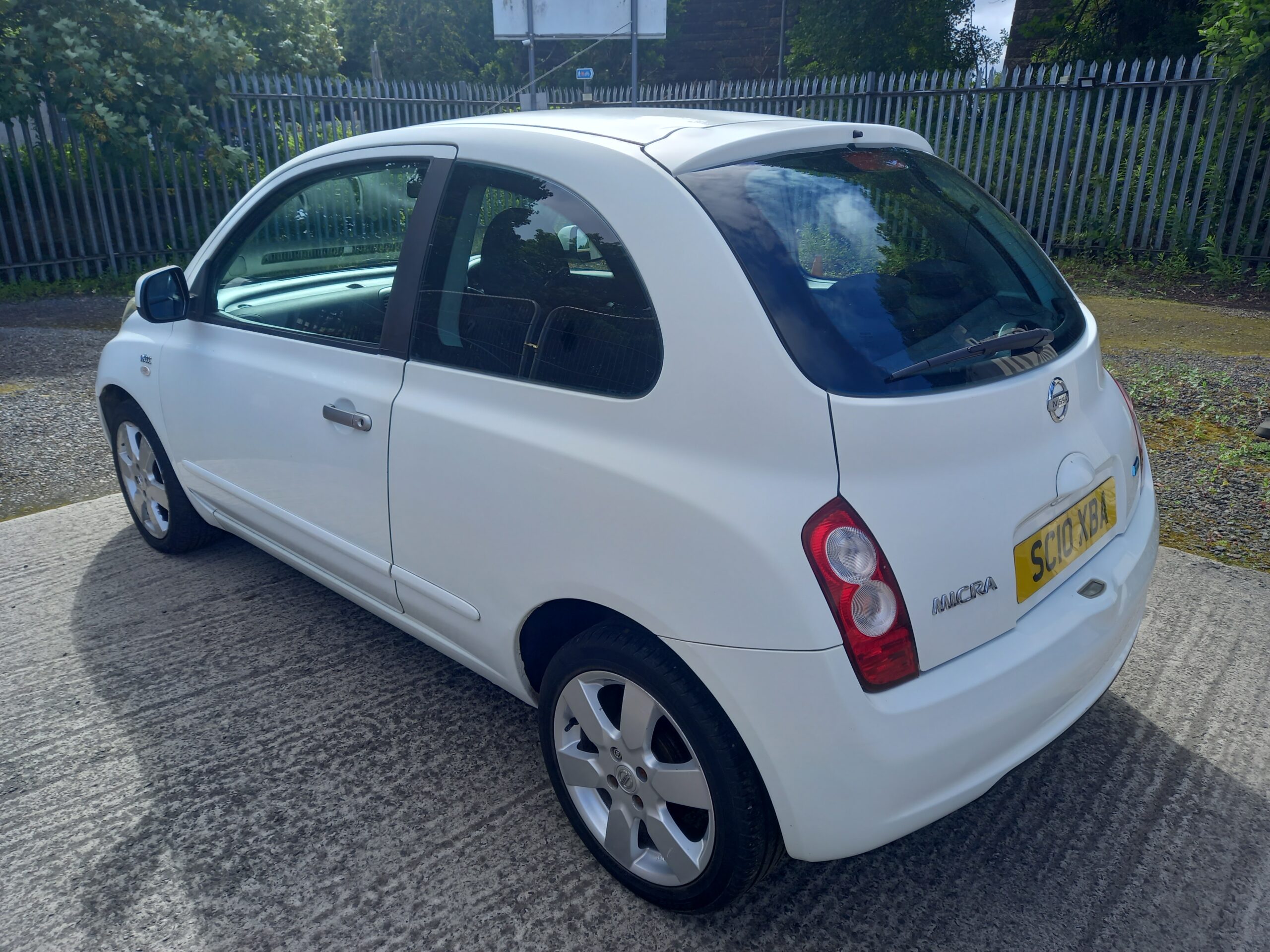 NISSAN MICRA 1.2 N-Tec 3dr 2010 White 53,000 Miles Full Service history Ulez Compliant 3 Months Warranty - Image 4