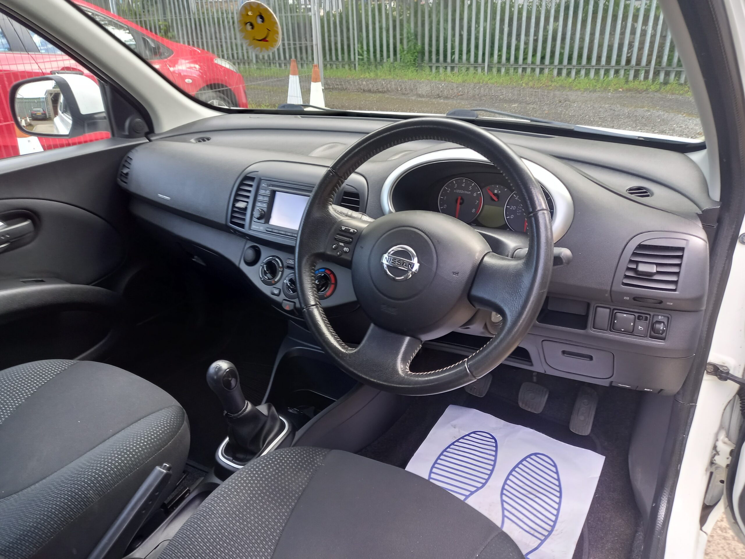 NISSAN MICRA 1.2 N-Tec 3dr 2010 White 53,000 Miles Full Service history Ulez Compliant 3 Months Warranty - Image 9